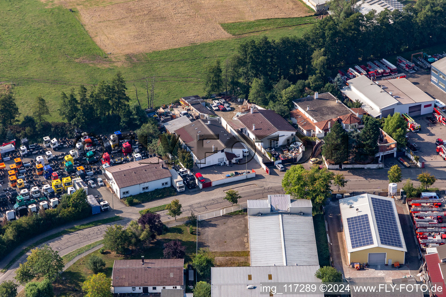 Aerial photograpy of Horst Industrial Estate in the district Minderslachen in Kandel in the state Rhineland-Palatinate, Germany