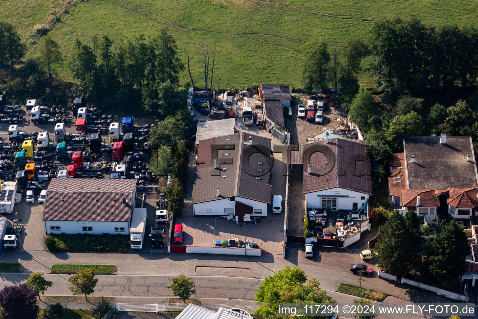 Horst Industrial Estate in the district Minderslachen in Kandel in the state Rhineland-Palatinate, Germany from the plane