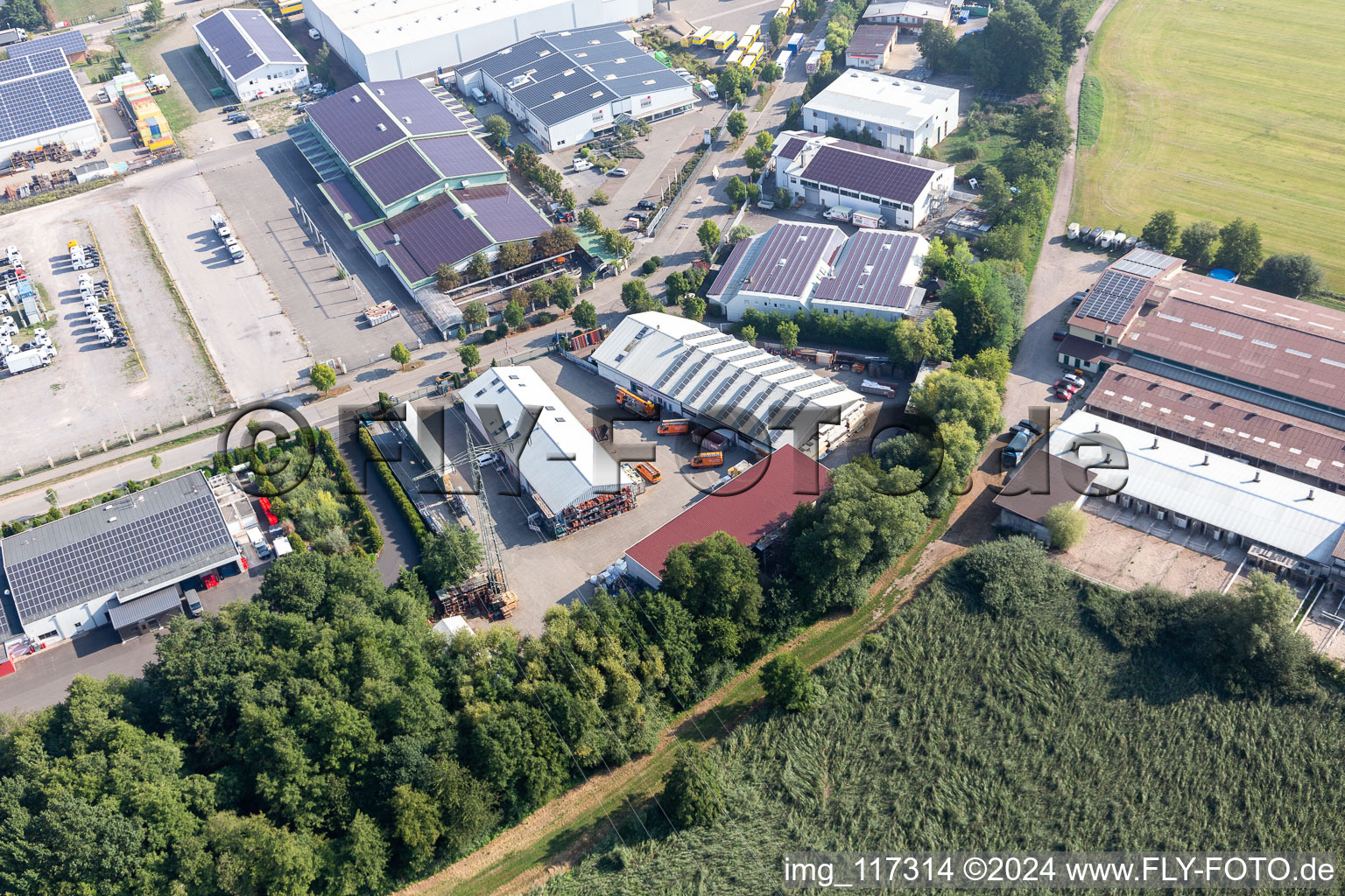 Aerial view of Roofing, scaffolding and construction plumbing Mindum, in the Horst industrial area in the district Minderslachen in Kandel in the state Rhineland-Palatinate, Germany