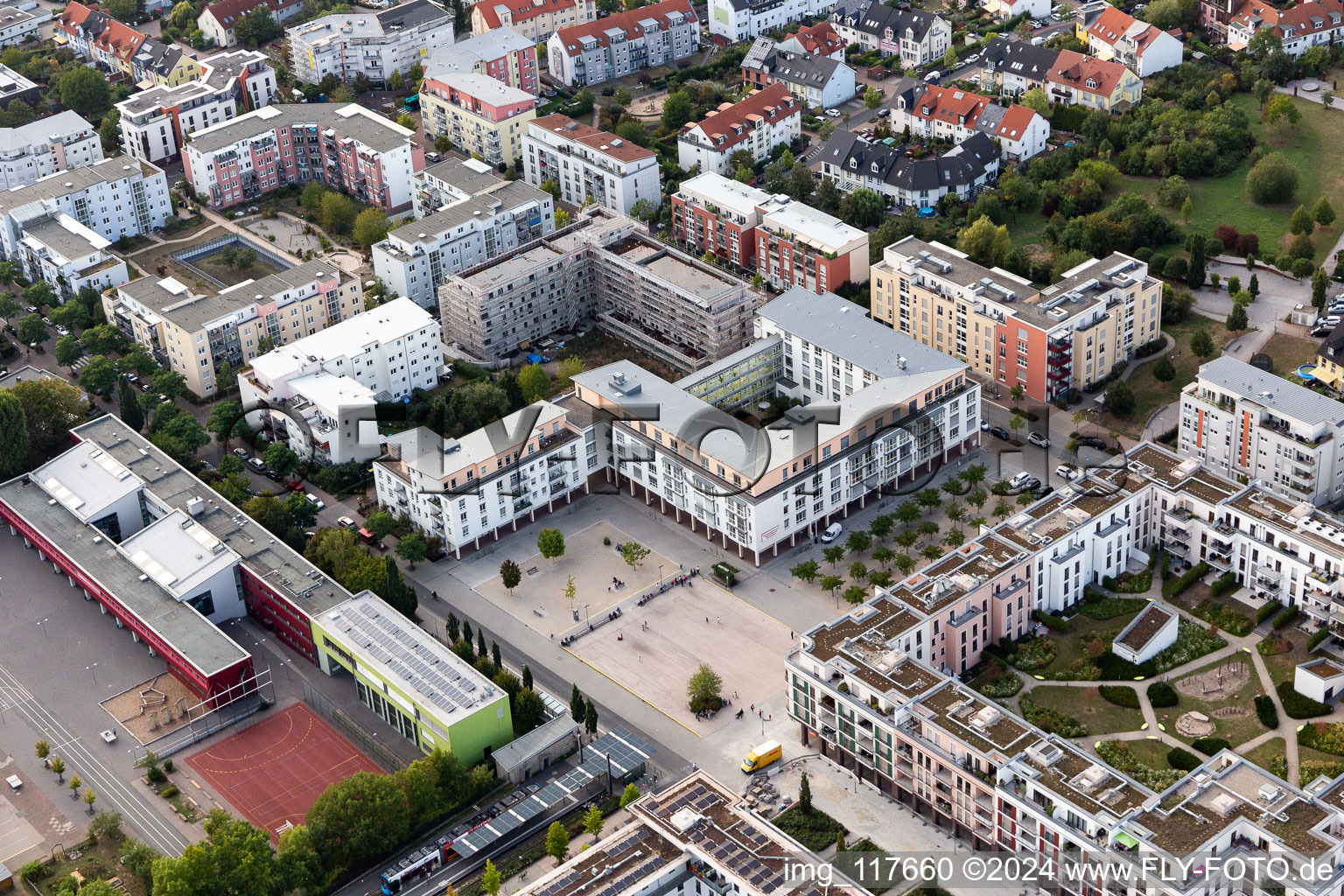 Ensemble space Gravensteiner Platz in the inner city center in the district Preungesheim in Frankfurt in the state Hesse, Germany