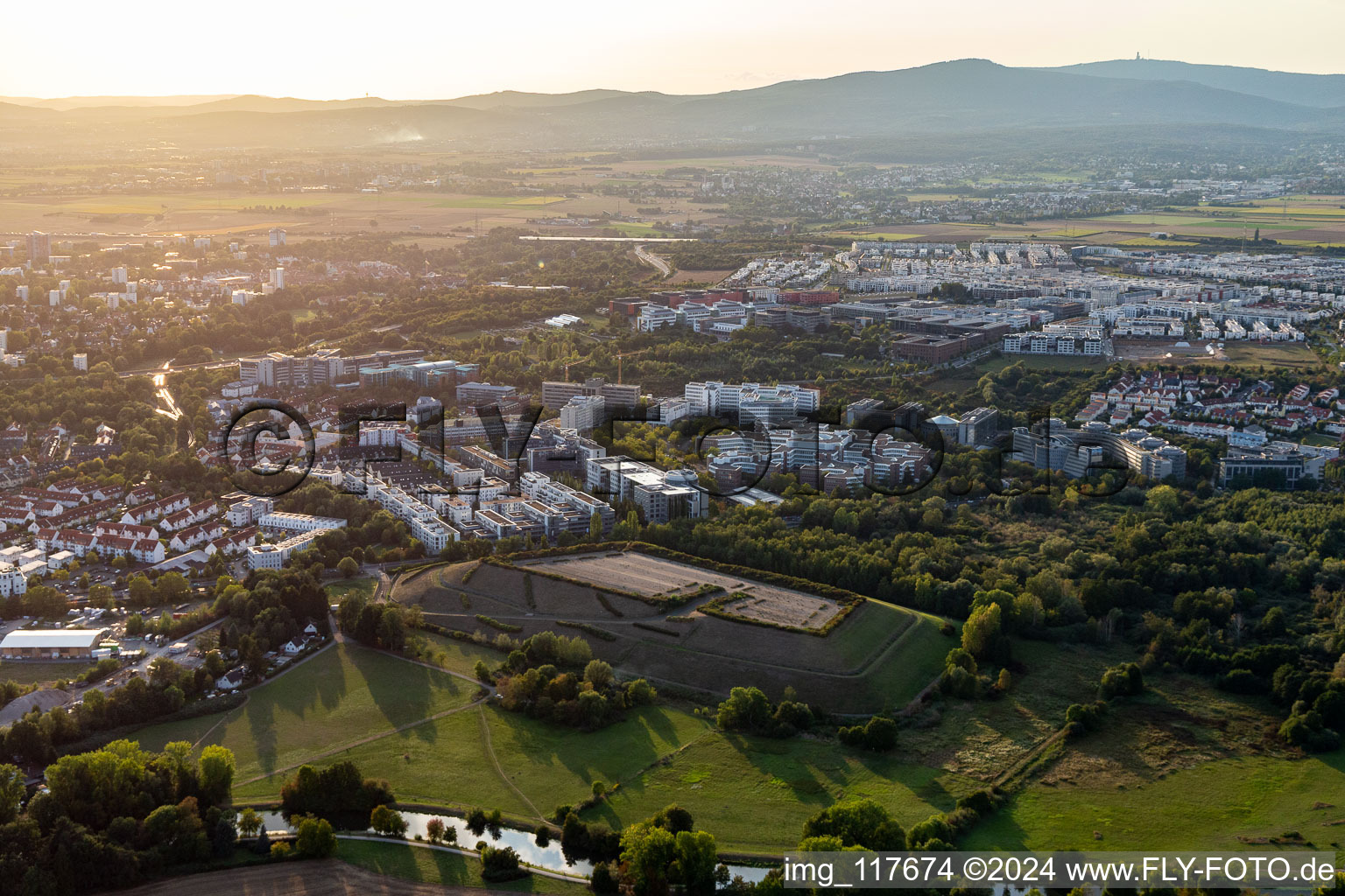 Merton Quarter in the district Niederursel in Frankfurt am Main in the state Hesse, Germany