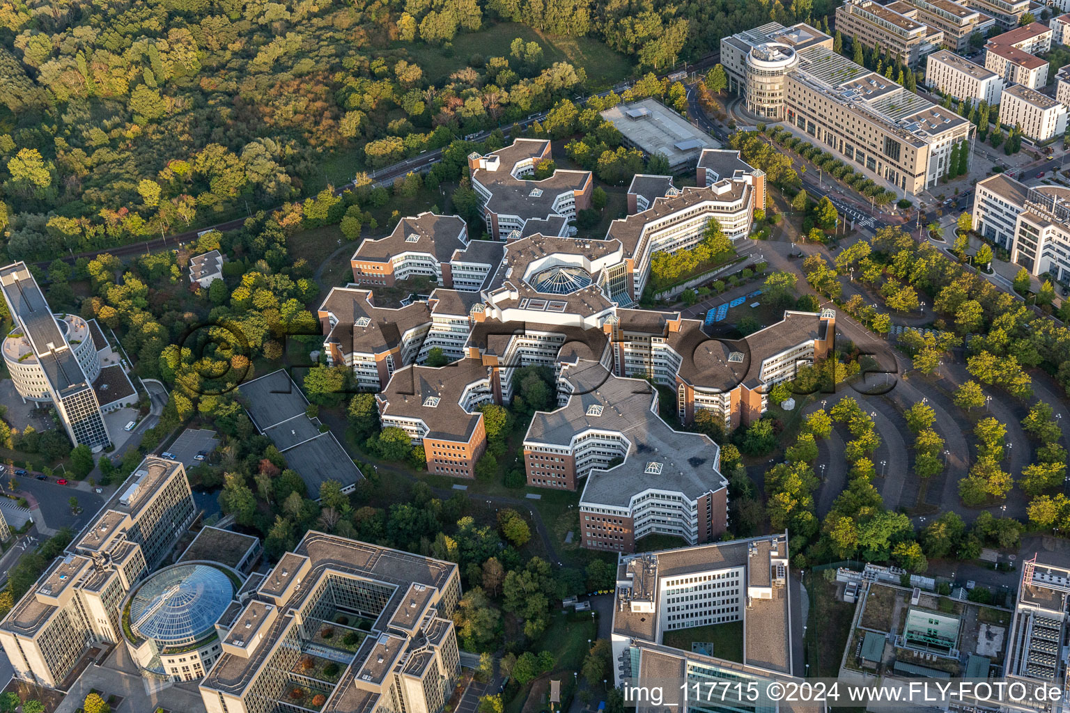 Aerial view of Administration building of the company of Bundesrepublik Deutschland - Finanzagentur GmbH in the destrict Heddernheim in Frankfurt in the state Hesse, Germany