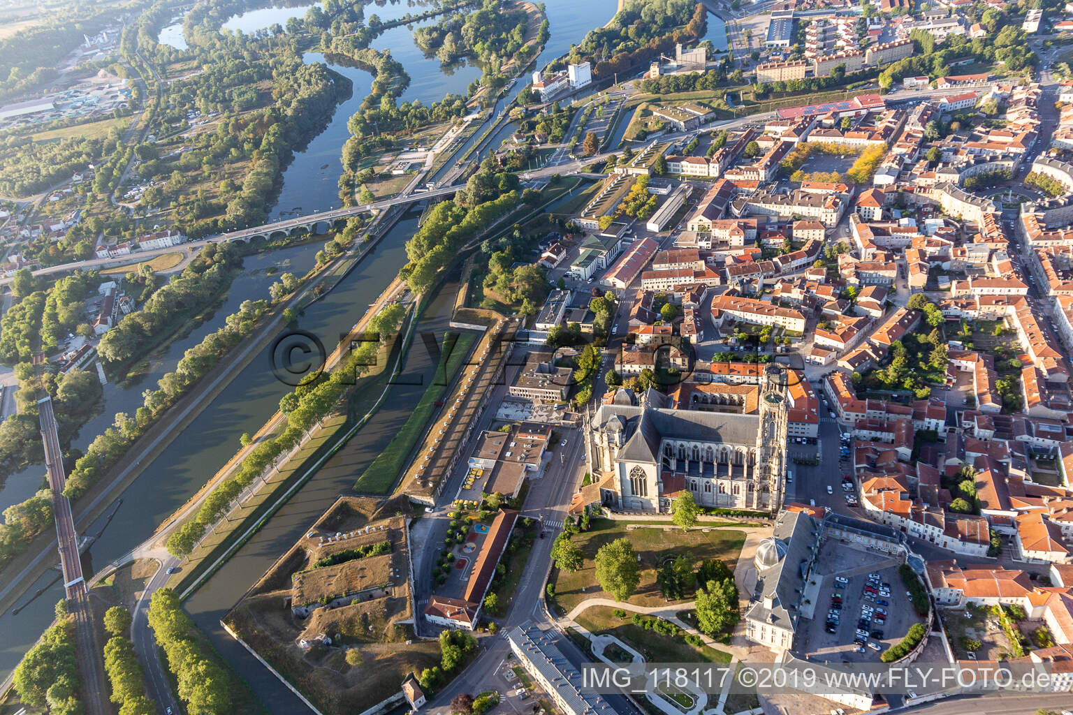 Cathedrale Saint-Etienne de Toul in Toul in the state Meurthe et Moselle, France from above
