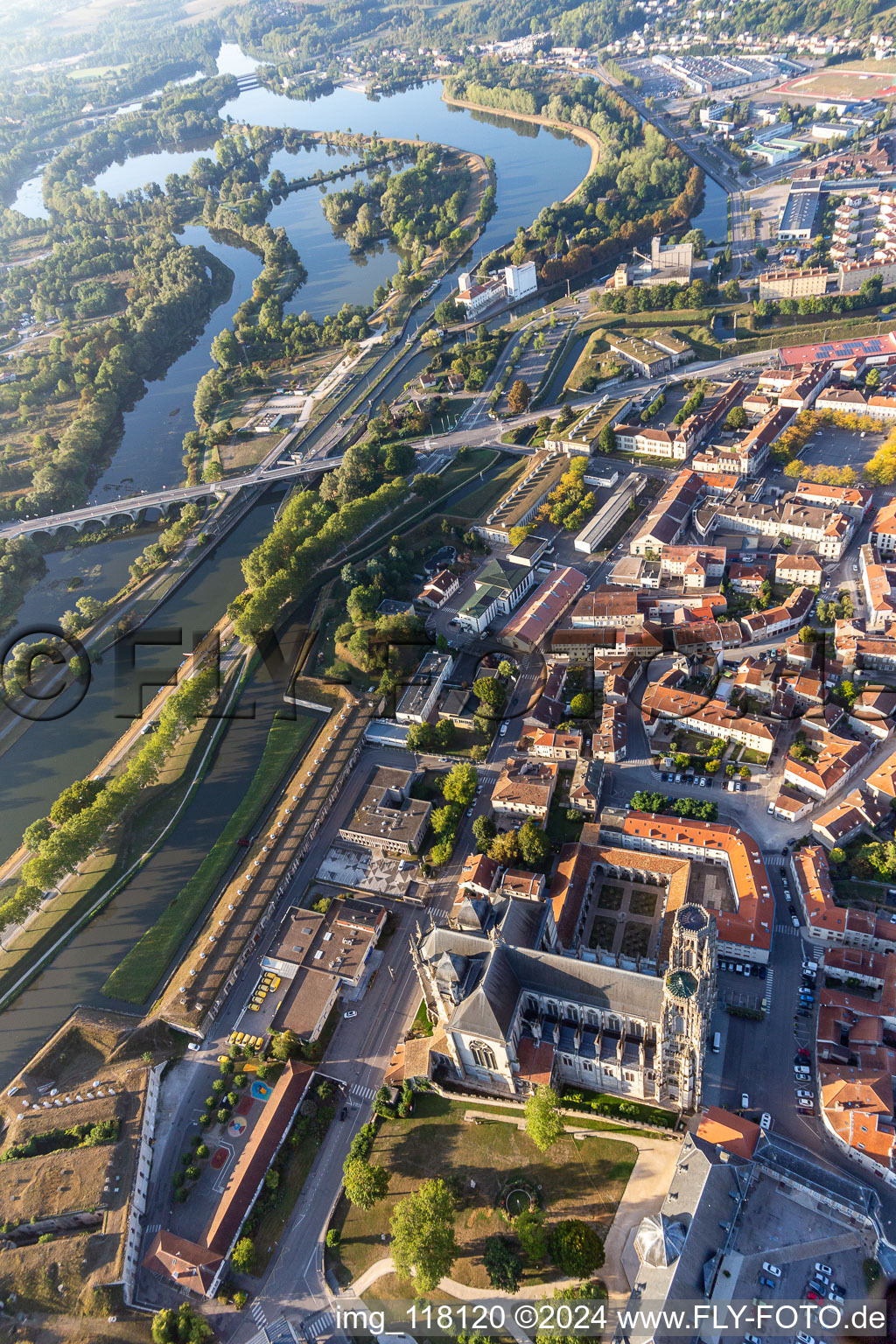 Town on the banks of the river of the river Mosel in Toul in Grand Est, France