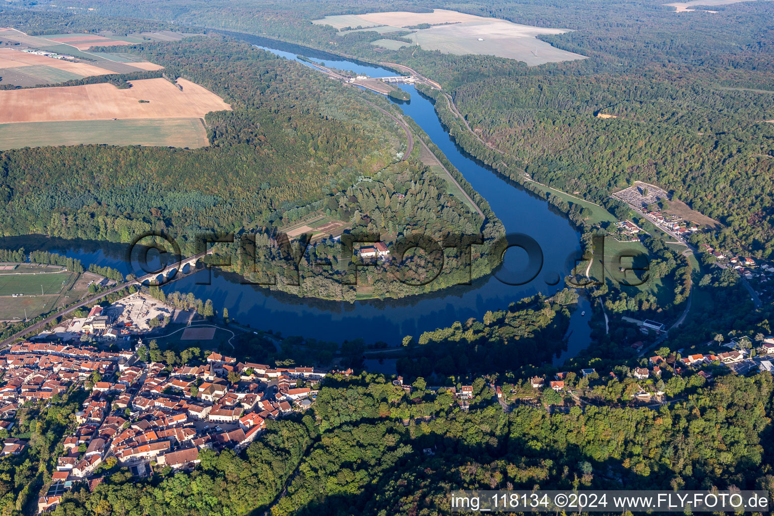 Aerial view of Moselknie, Domaine des Eaux Bleues in Pagny-la-Blanche-Côte in the state Meuse, France