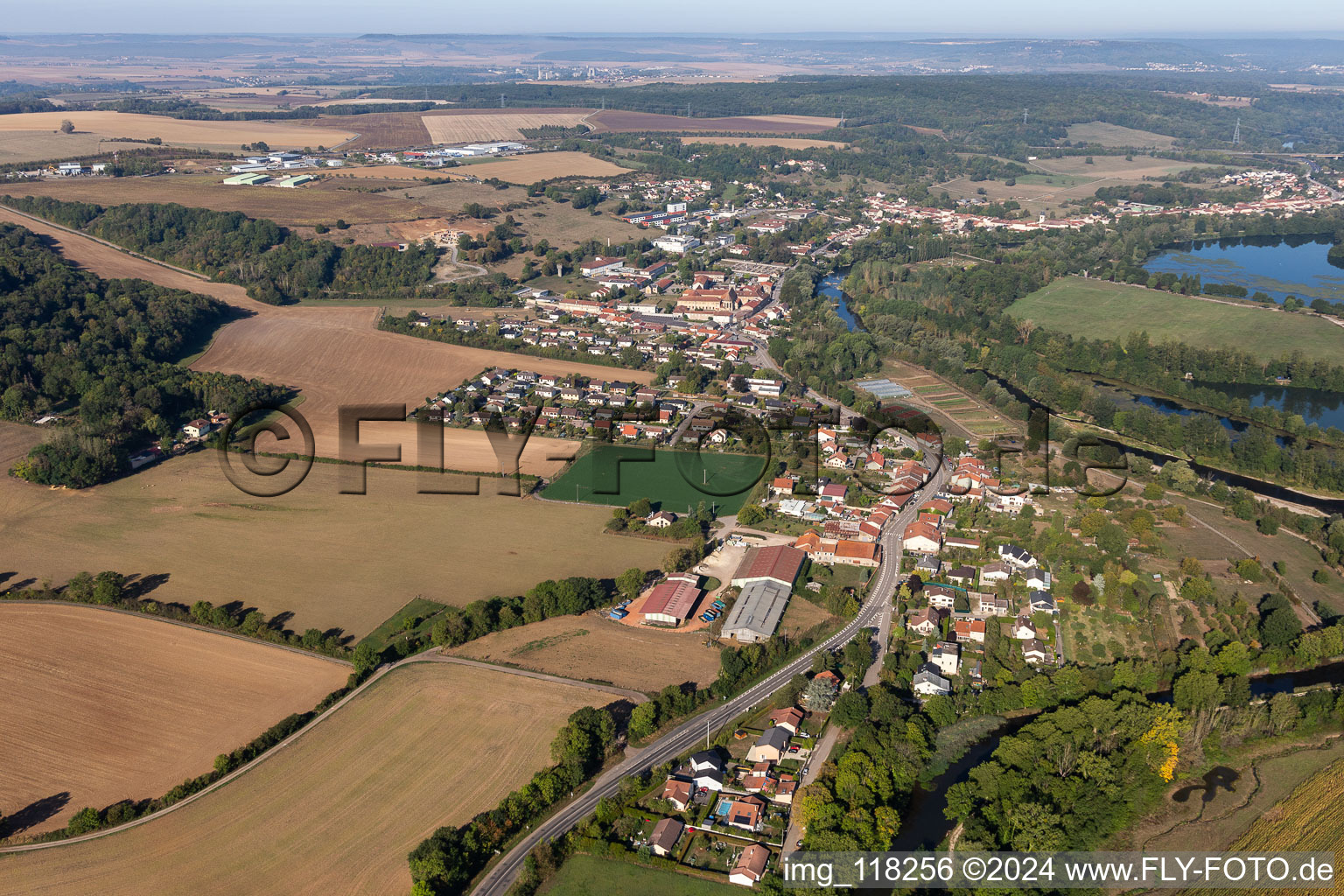 Aerial photograpy of Benedictine monastery/Prieuré bénédictin à Flavigny-sur-Moselle in Flavigny-sur-Moselle in the state Meurthe et Moselle, France