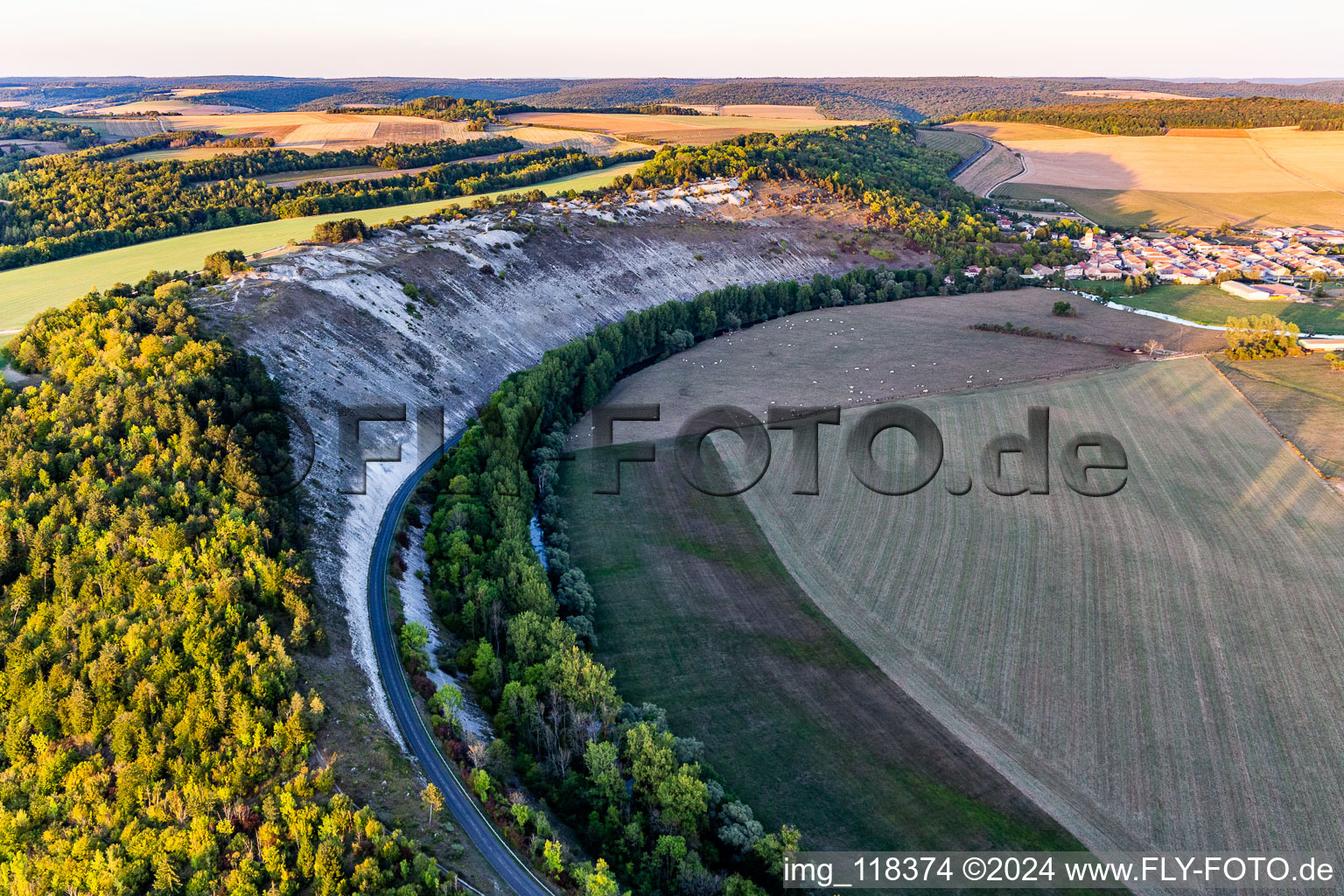 Paragliding launch sites above the Chètre in Champougny in the state Meuse, France