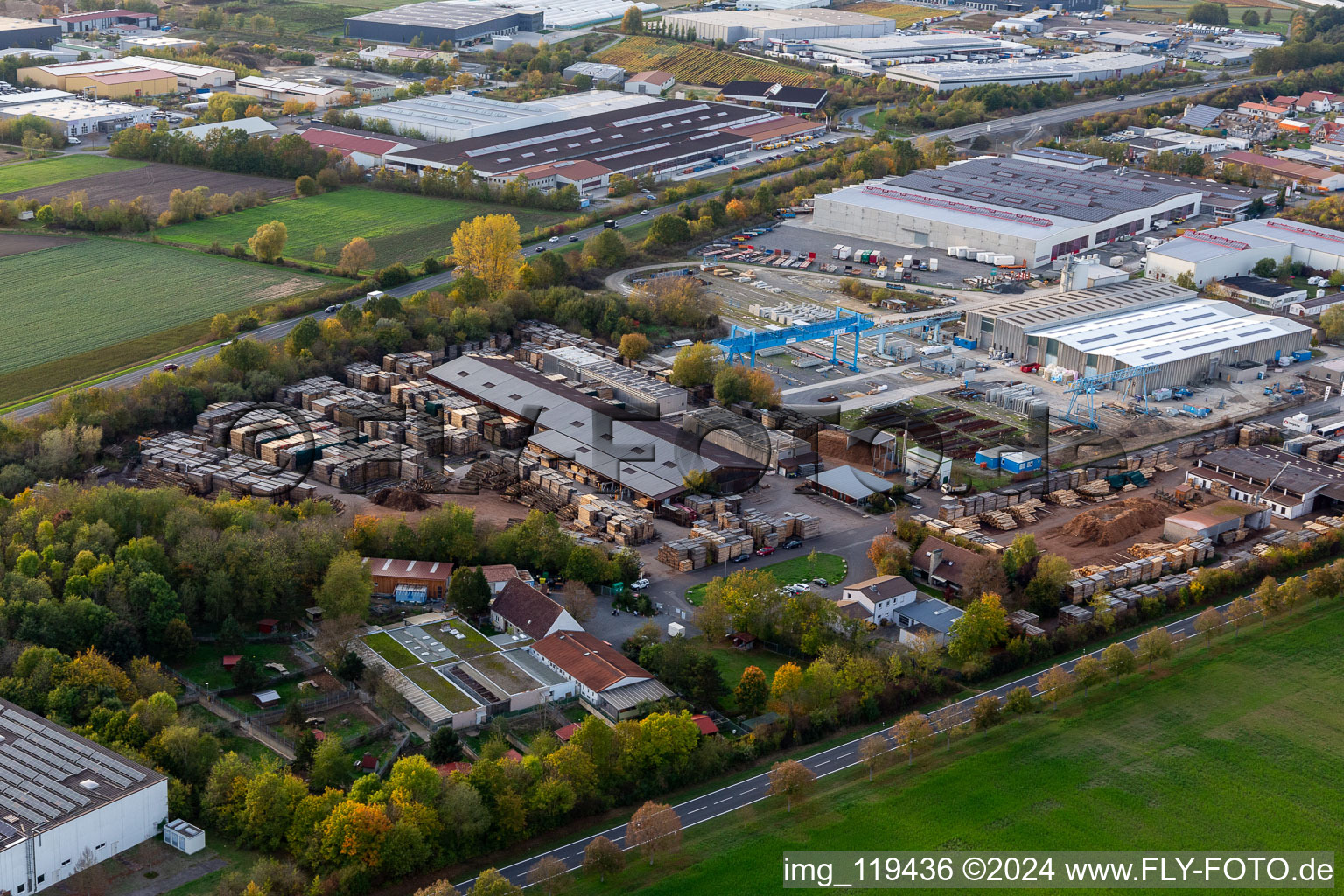 Industrial estate and company settlement Am Kloessberg with Saegewerk Karl Alt GmbH & Co.KG and Gloeckle Montagebau in Schwebheim in the state Bavaria, Germany