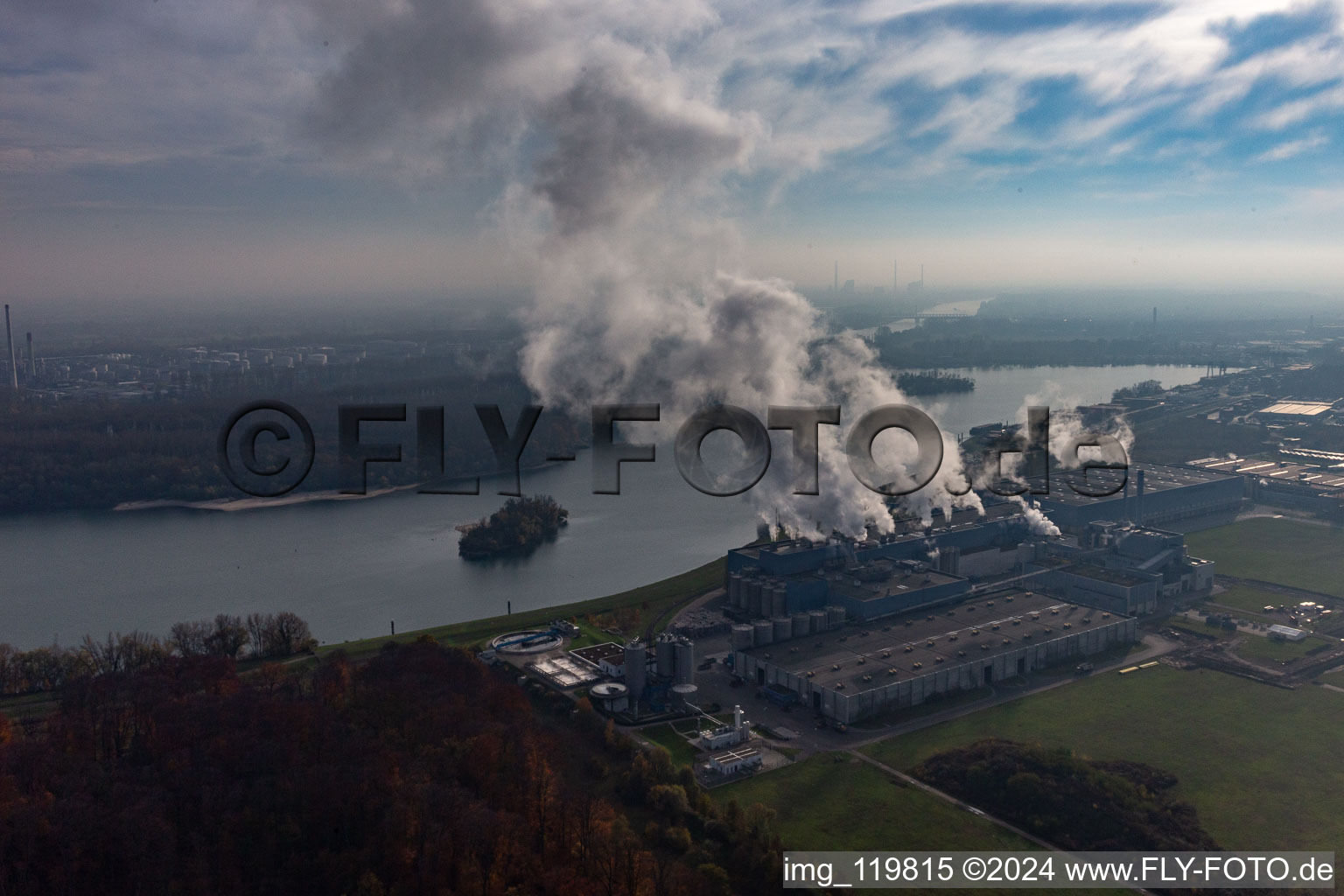 Aerial photograpy of Palm paper mill in Wörth am Rhein in the state Rhineland-Palatinate, Germany