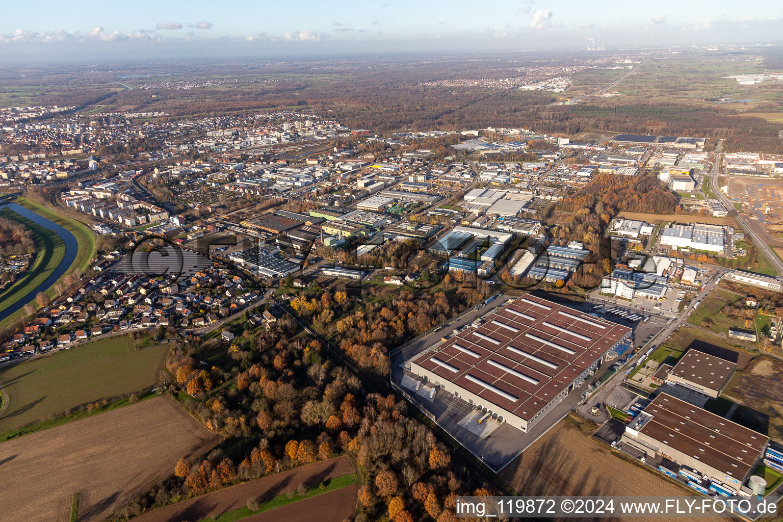 Industrial area Industriestrasse Duvenbeck Logistics Europe in the district Niederbühl in Rastatt in the state Baden-Wuerttemberg, Germany