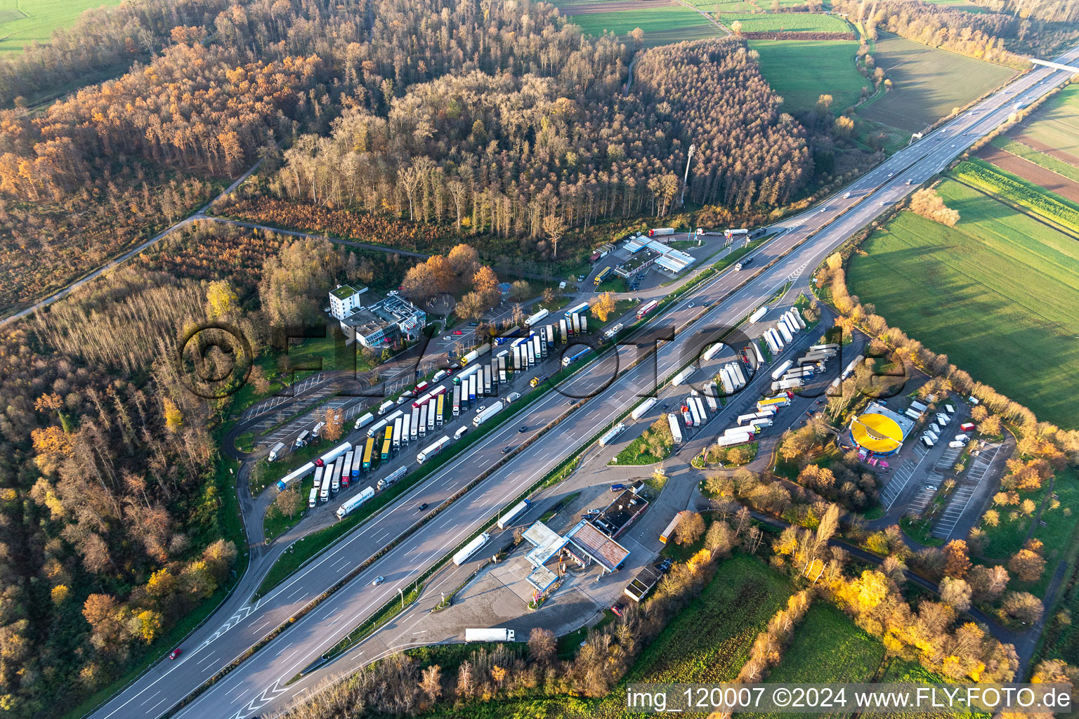 Motorway service area Renchtal on the edge of the course of BAB highway A5 with Aral gas station in Appenweier in the state Baden-Wurttemberg, Germany