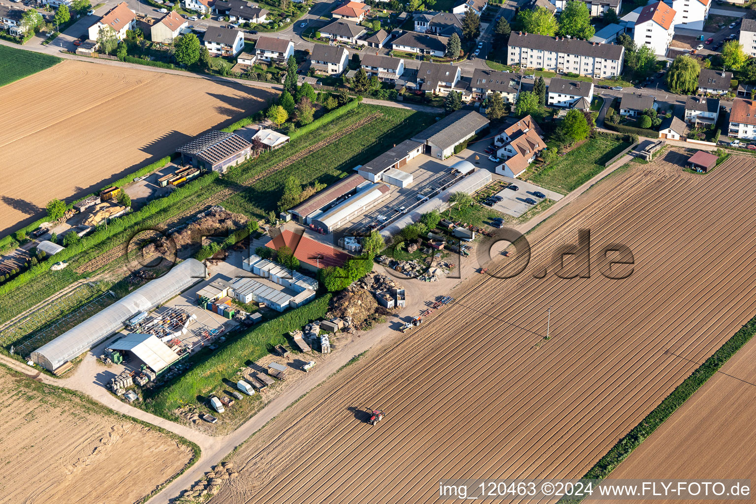 Organic farm Kugelmann, Kasa landscape gardener in Kandel in the state Rhineland-Palatinate, Germany