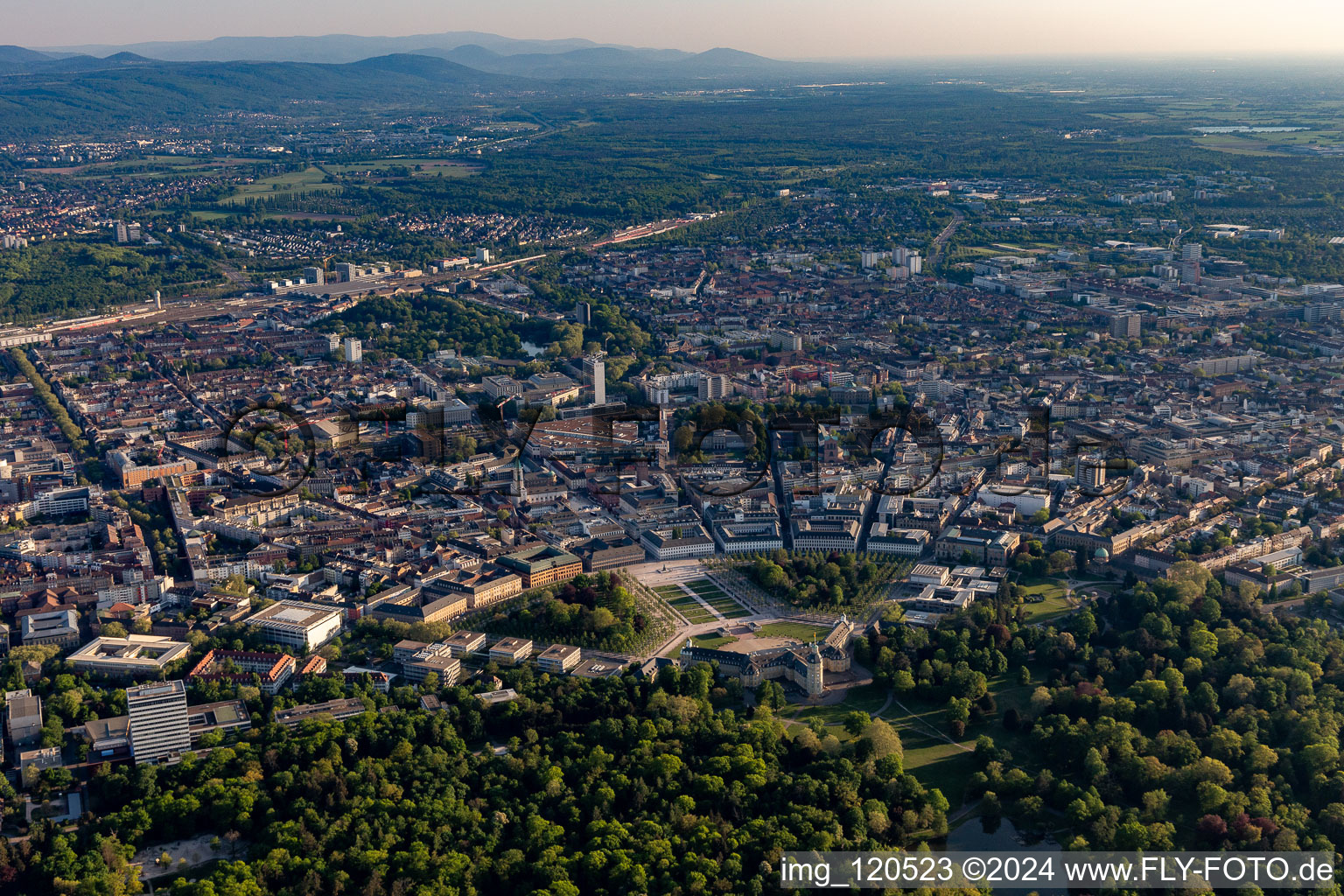 Castle Park of the Fan City Karlsruhe in the district Innenstadt-West in Karlsruhe in the state Baden-Wuerttemberg, Germany