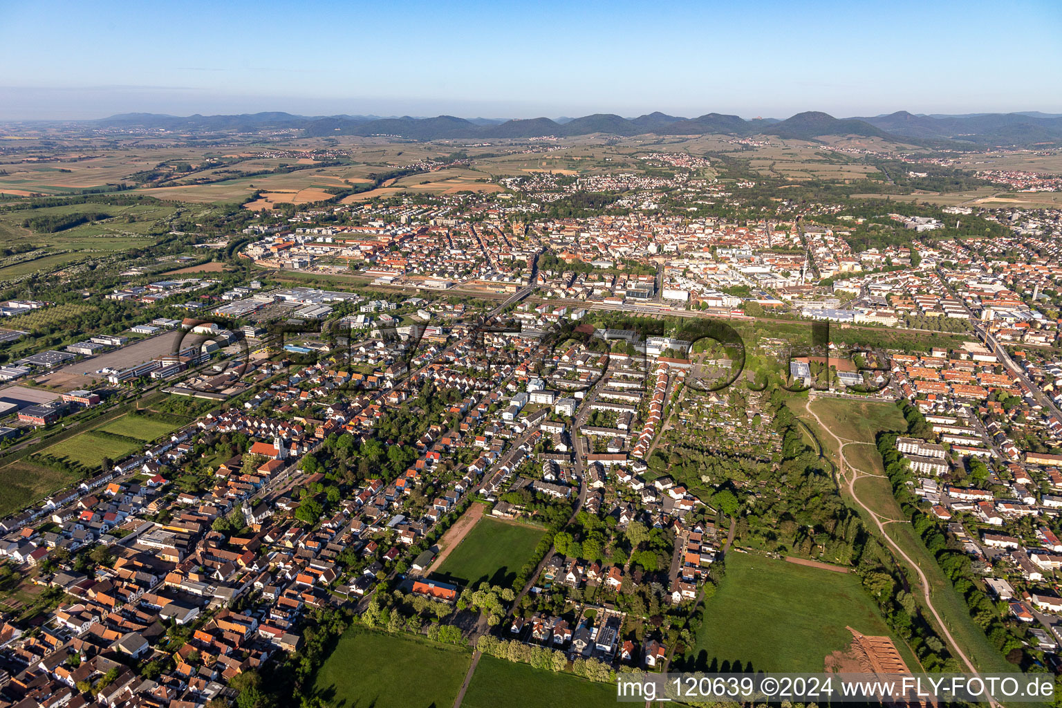 City area with outside districts and inner city area in Landau in der Pfalz in the state Rhineland-Palatinate, Germany