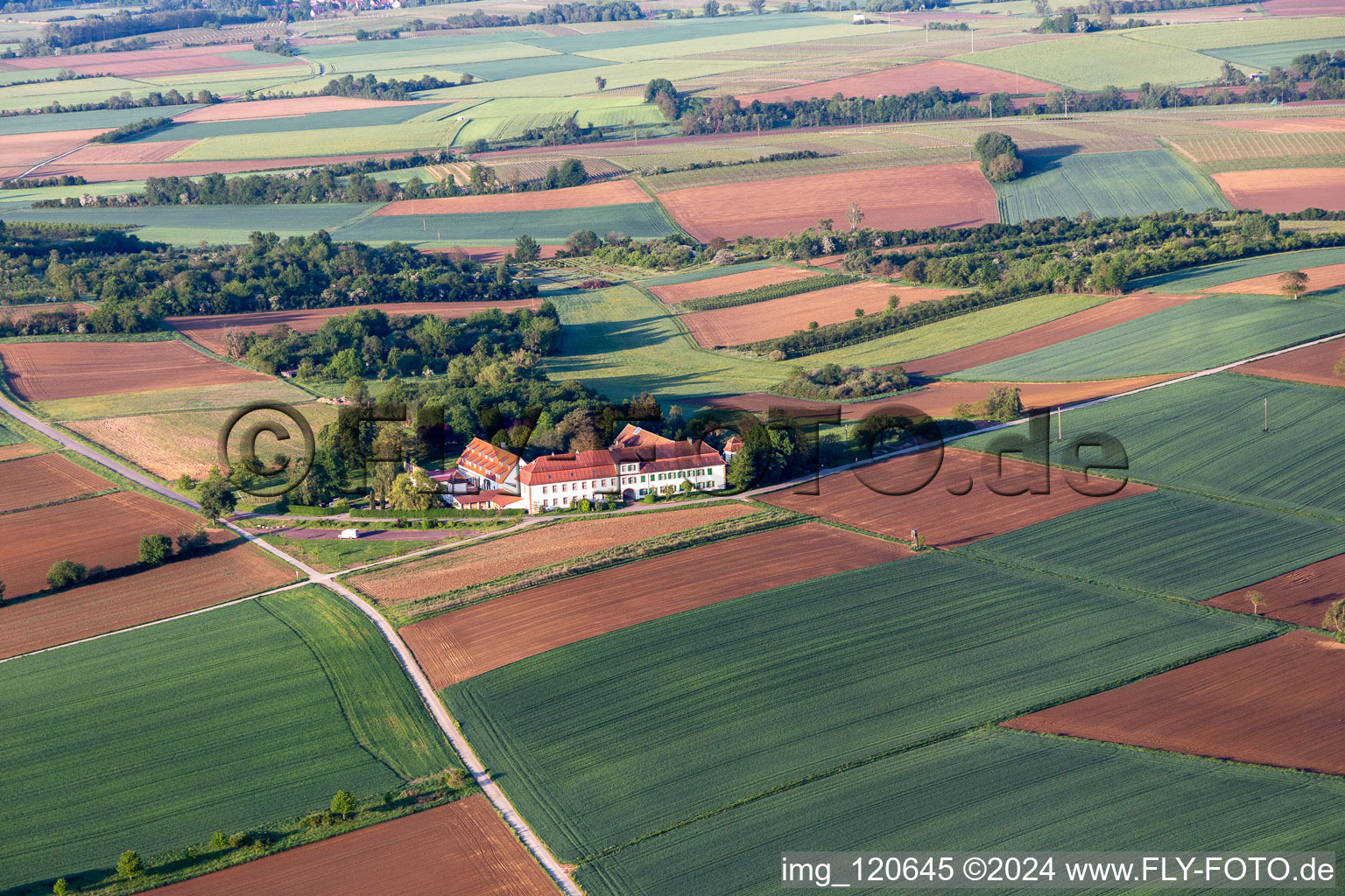 Workshop for hidden talents in Schweighofen in the state Rhineland-Palatinate, Germany