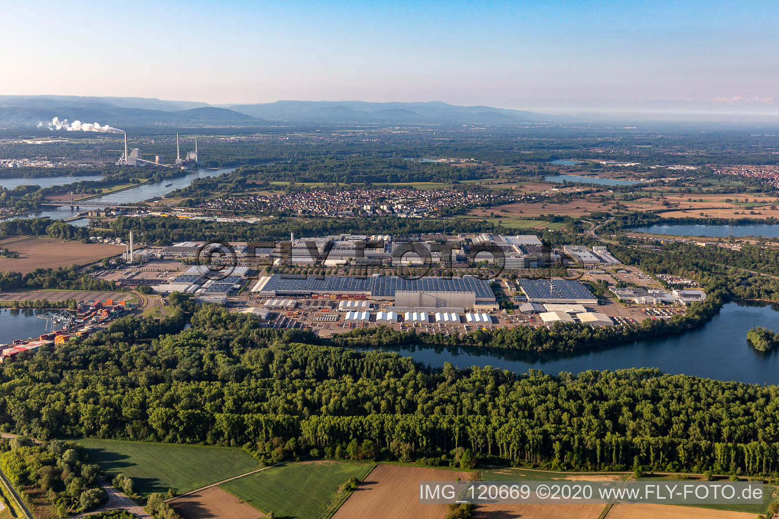 Daimler automobile plant in Wörth in Wörth am Rhein in the state Rhineland-Palatinate, Germany