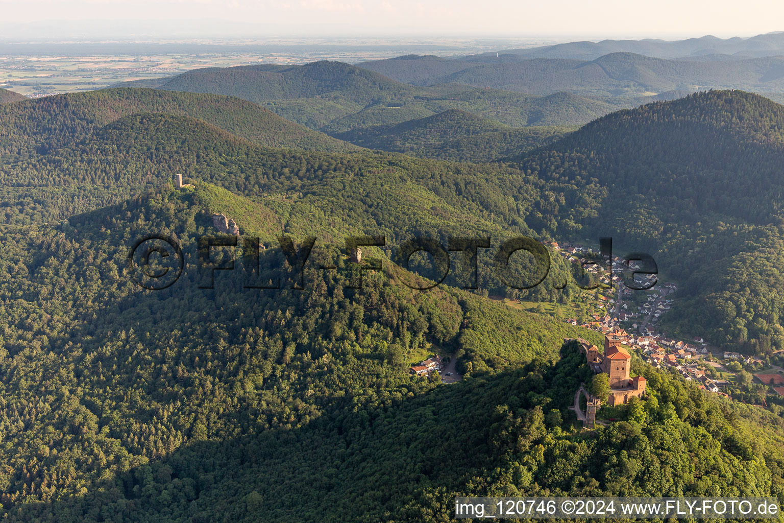 The 3 castles Trifels, Anebos and Münz in Annweiler am Trifels in the state Rhineland-Palatinate, Germany