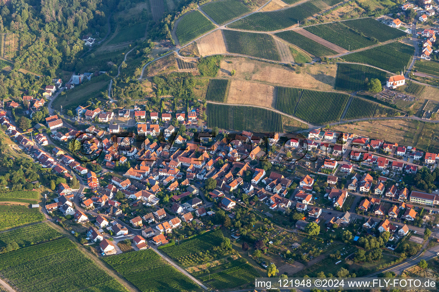 Bird's eye view of District Gleiszellen in Gleiszellen-Gleishorbach in the state Rhineland-Palatinate, Germany