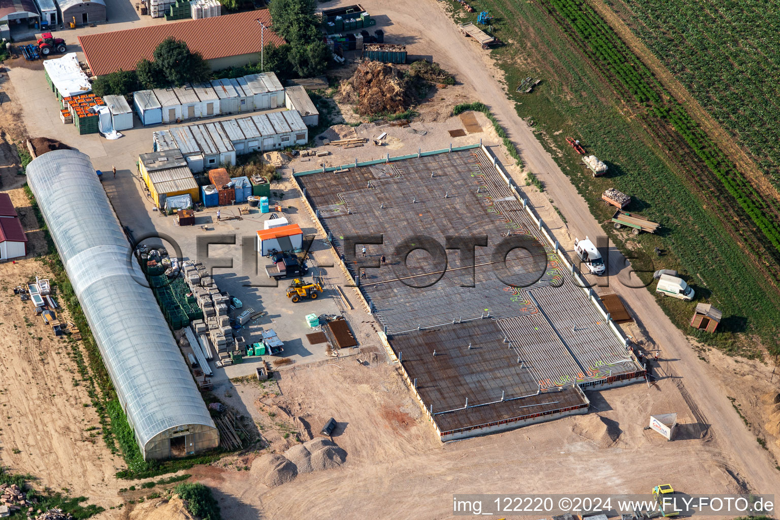 Kugelmann Biogemüse New production hall in Kandel in the state Rhineland-Palatinate, Germany seen from above