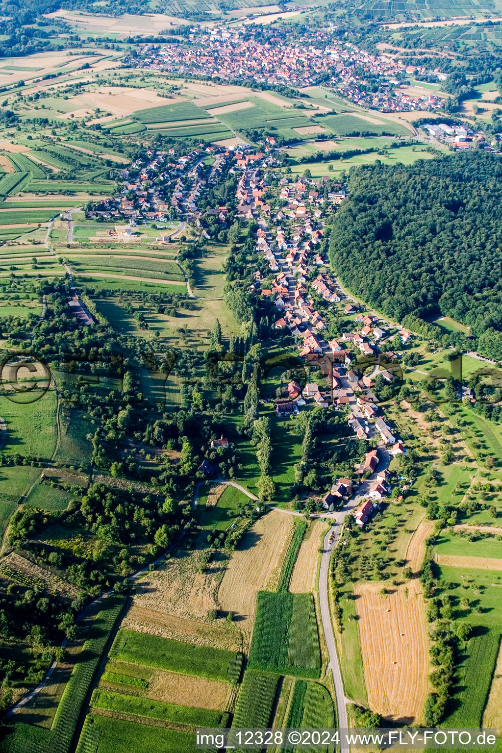 From the south in the district Niebelsbach in Keltern in the state Baden-Wuerttemberg, Germany