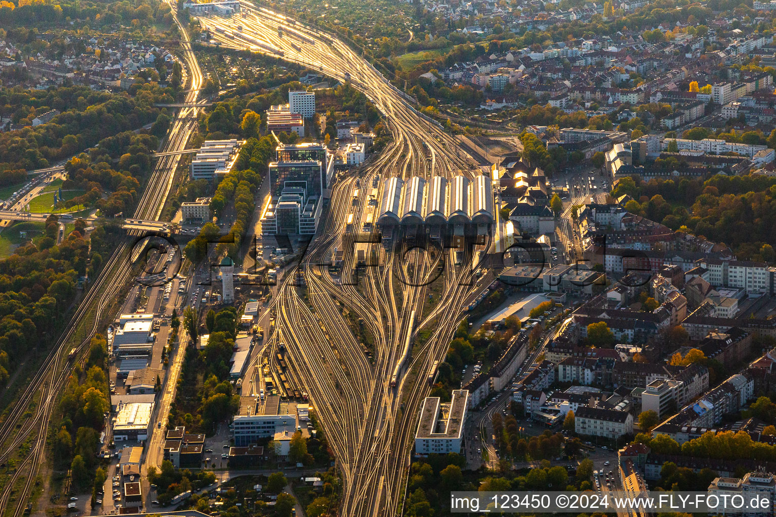 Marshalling yard and freight and main station of the Deutsche Bahn in the district Suedstadt in Karlsruhe in the state Baden-Wurttemberg, Germany