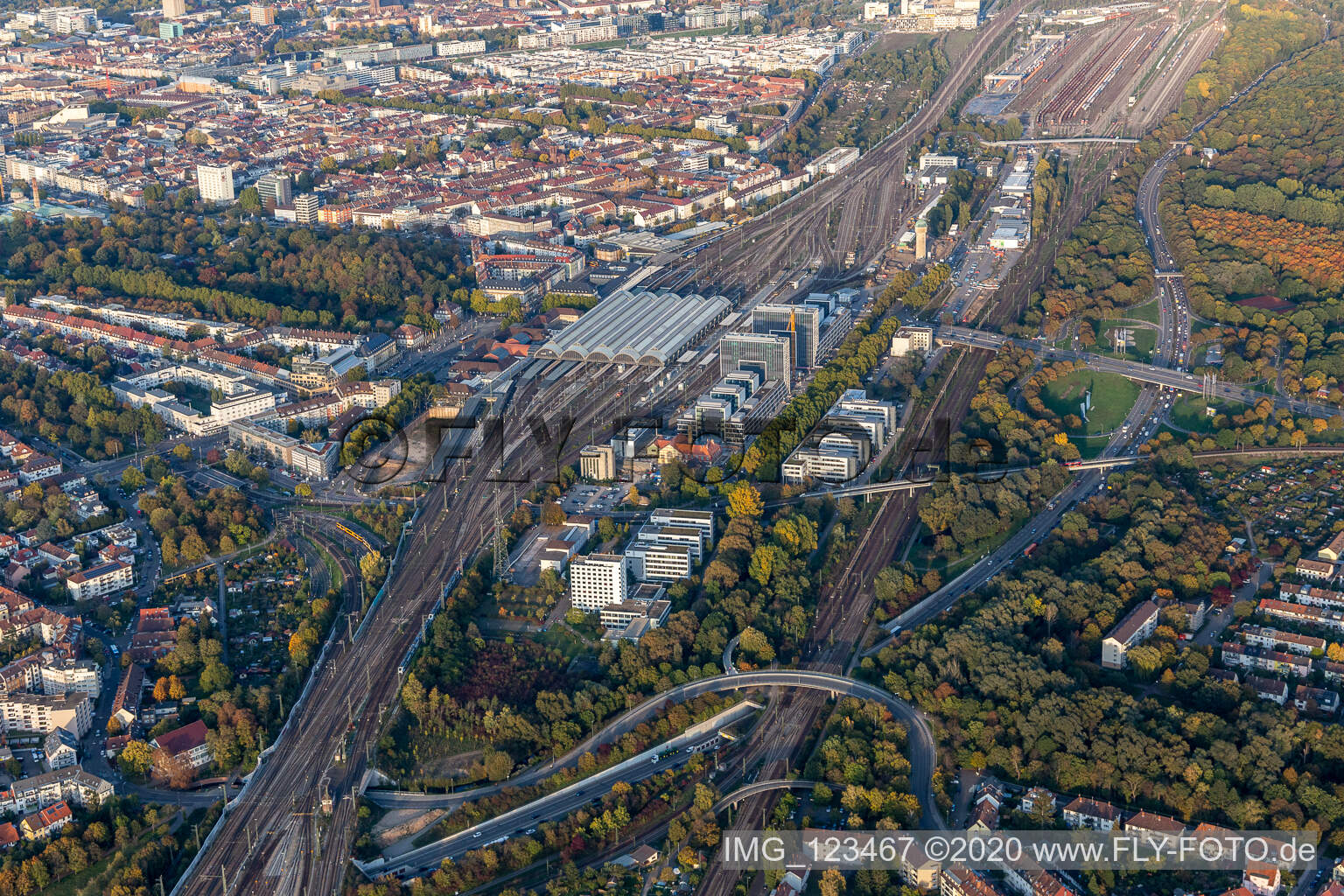 Track progress and building of the main station of the railway in the district Suedweststadt in Karlsruhe in the state Baden-Wurttemberg, Germany