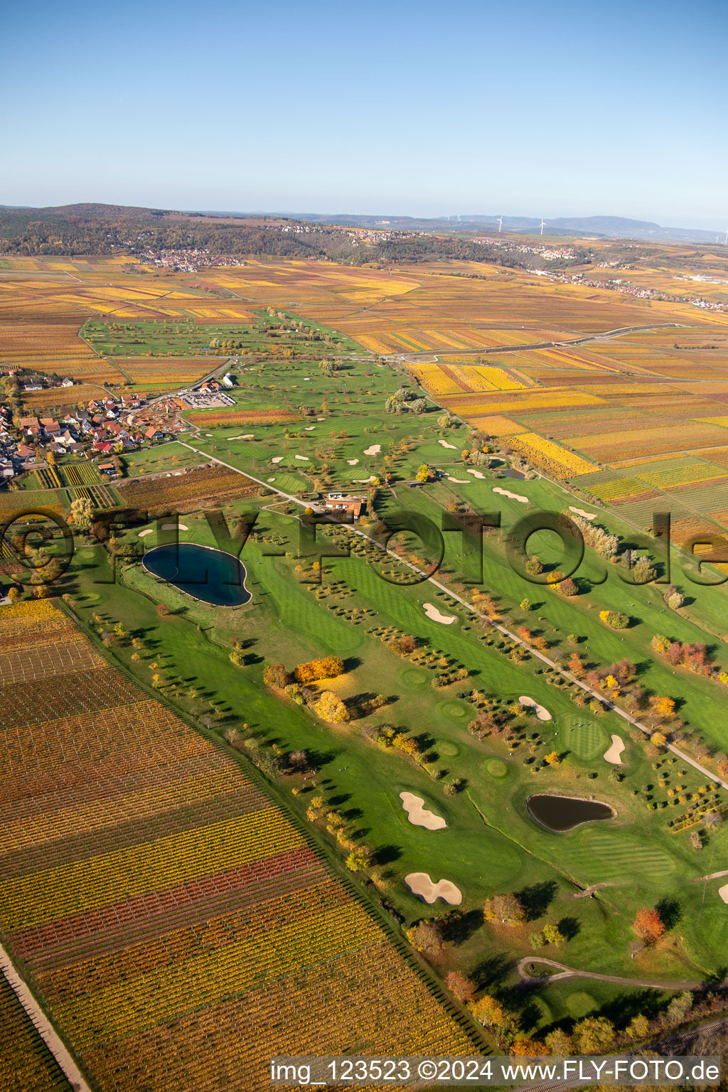 Aerial photograpy of Grounds of the Golf course at Golfgarten Deutsche Weinstrasse - Dackenheim - GOLF absolute in Dackenheim in the state Rhineland-Palatinate, Germany