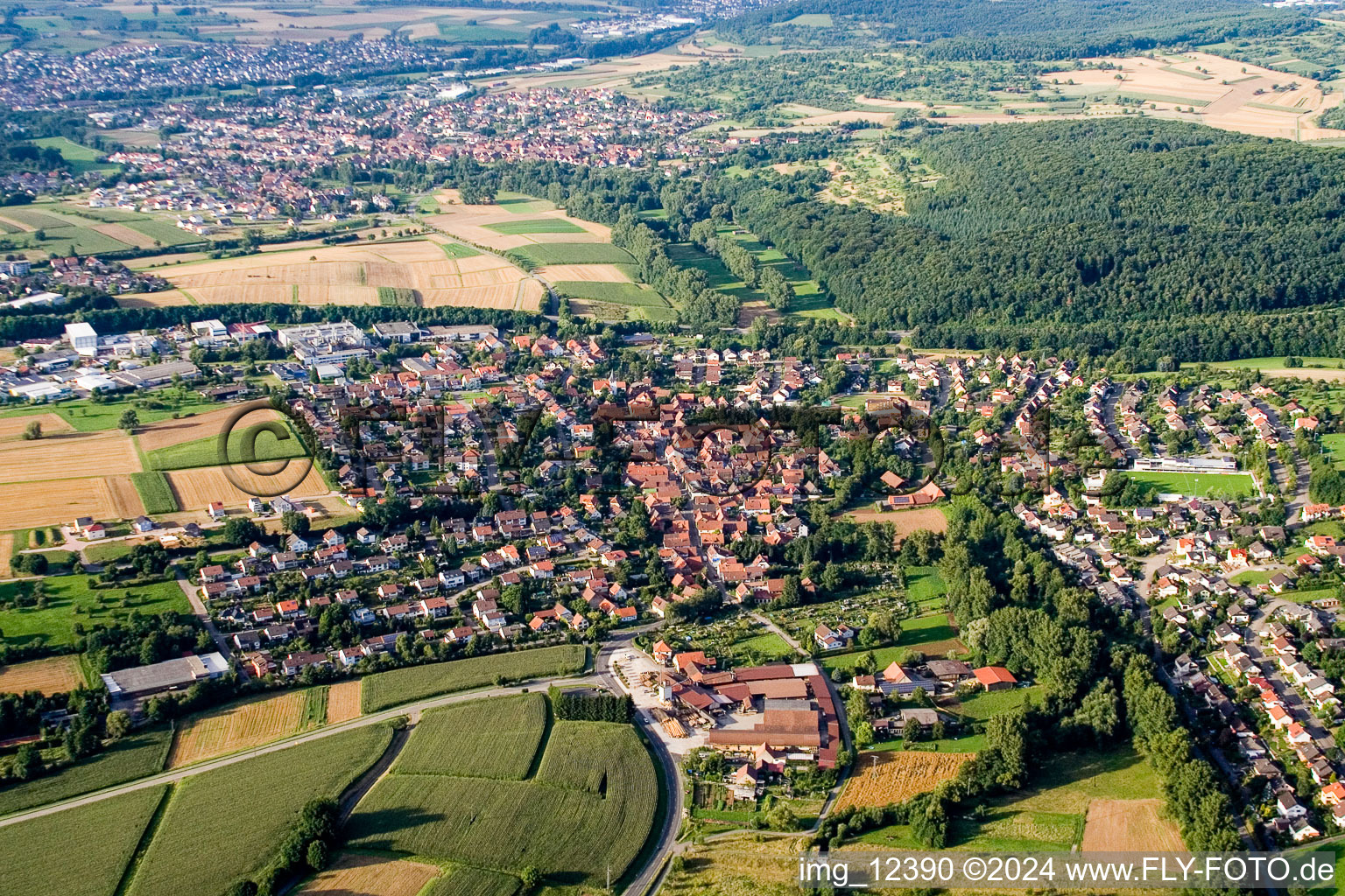 From the southwest in the district Nöttingen in Remchingen in the state Baden-Wuerttemberg, Germany