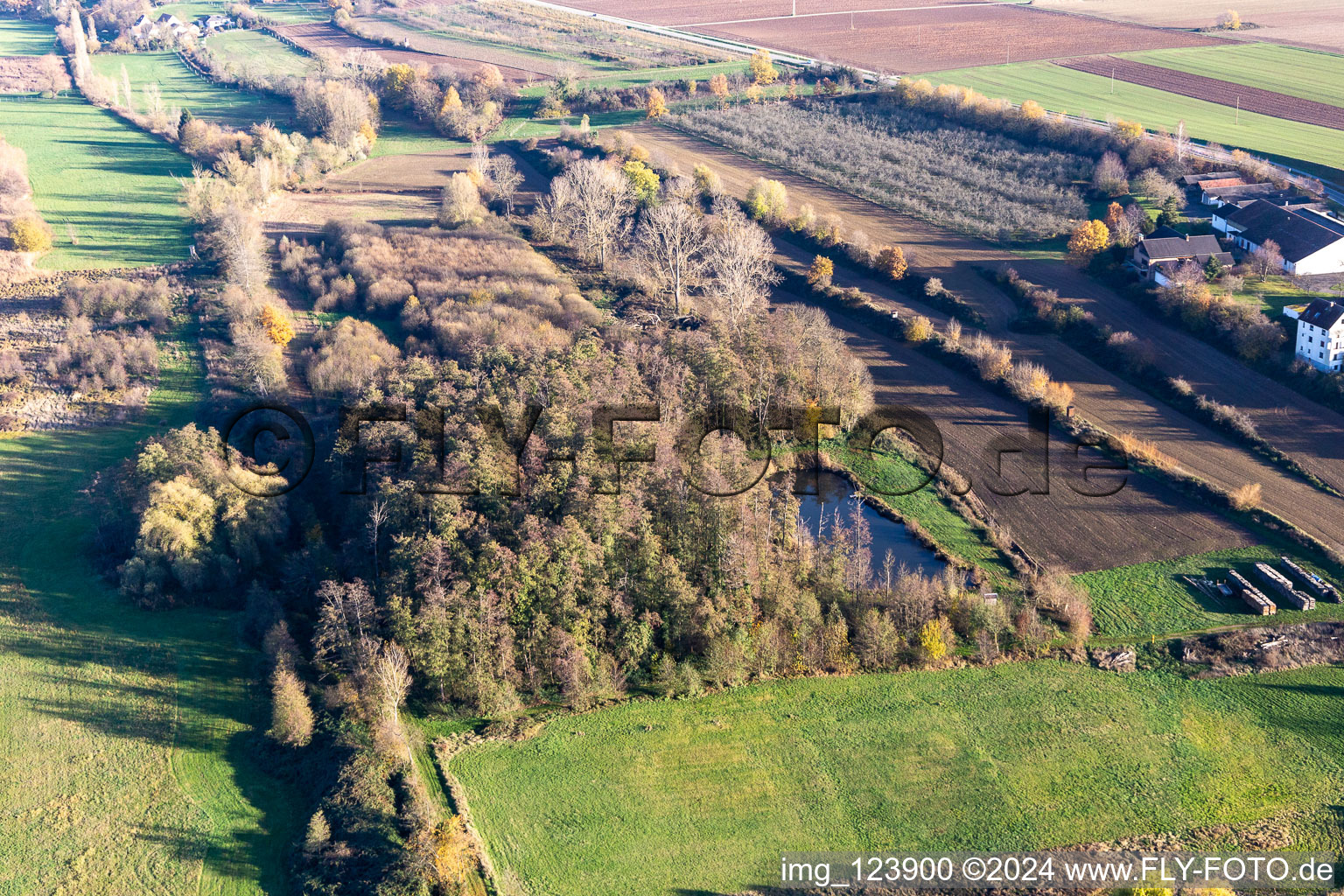 Drone image of Billigheimer Bruch, Erlenbachtal between Barbelroth, Hergersweiler and Winden in the district Mühlhofen in Billigheim-Ingenheim in the state Rhineland-Palatinate, Germany