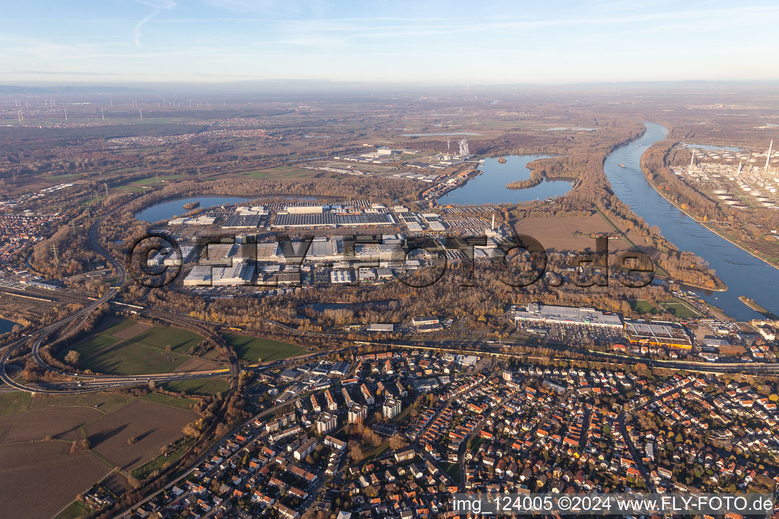 Aerial view of Daimler Truck Plant Wörth in the district Maximiliansau in Wörth am Rhein in the state Rhineland-Palatinate, Germany