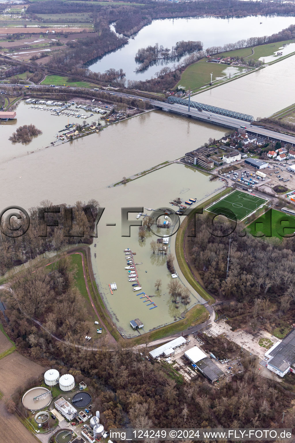 Aerial view of Port Maximiliansau at high tide in the district Maximiliansau in Wörth am Rhein in the state Rhineland-Palatinate, Germany