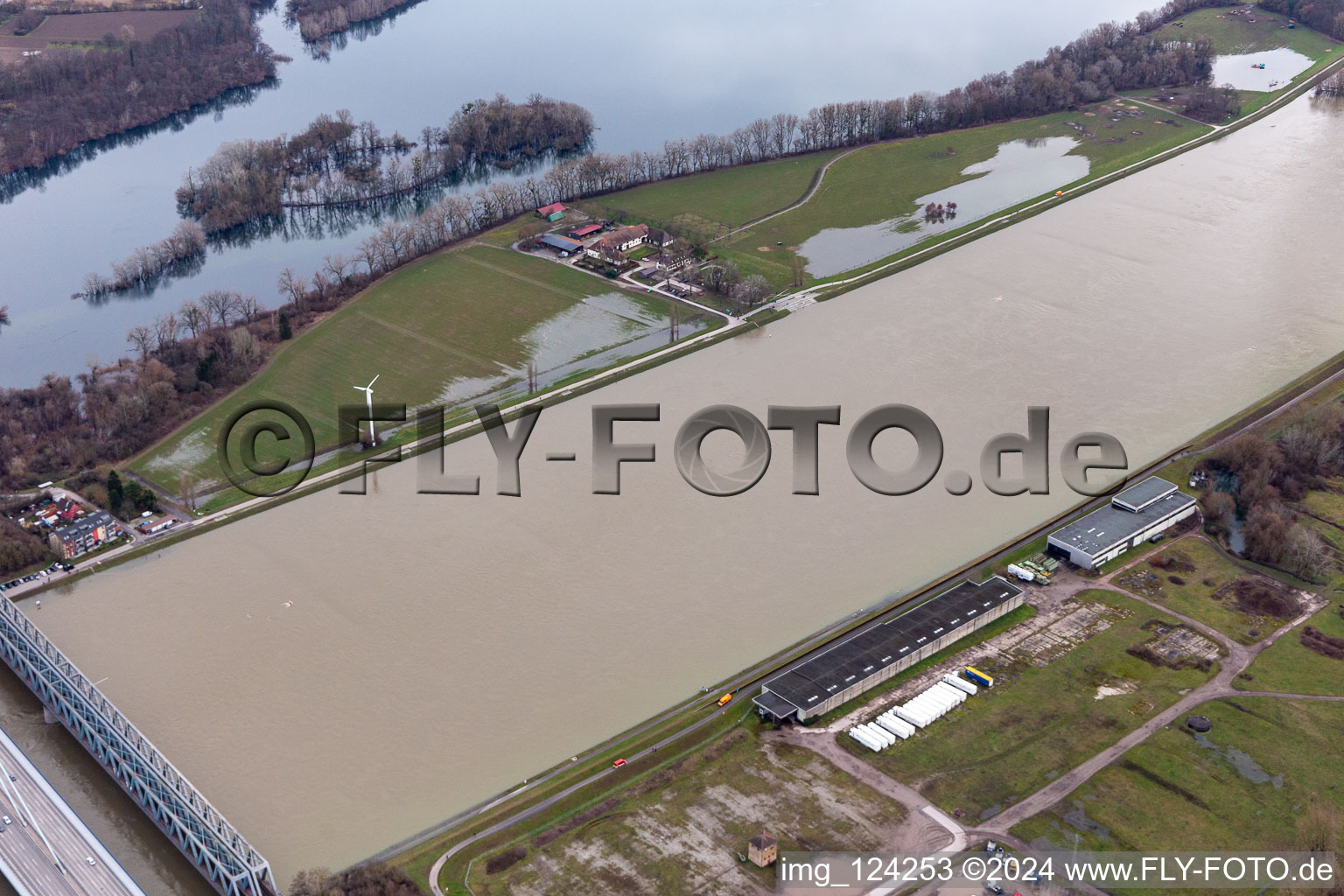 Hofgut Maxau between Rhine and Knielinger Lake during Rhine flood in the district Knielingen in Karlsruhe in the state Baden-Wuerttemberg, Germany