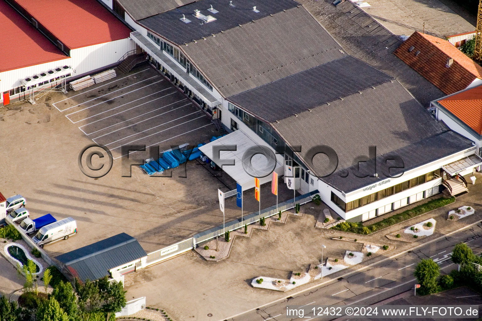 Vogelsitze GmbH, Kleinsteinbacherstrasse 44 in the district Stupferich in Karlsruhe in the state Baden-Wuerttemberg, Germany from the plane