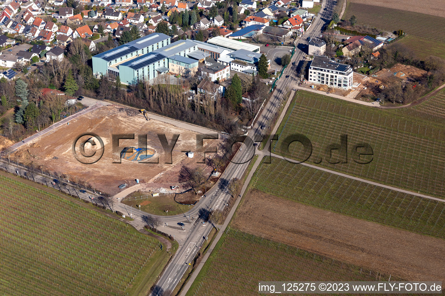 Aerial photograpy of Wickert mechanical engineering and former Hofmeister bakery on Wollmesheimer Höhe in Landau in der Pfalz in the state Rhineland-Palatinate, Germany