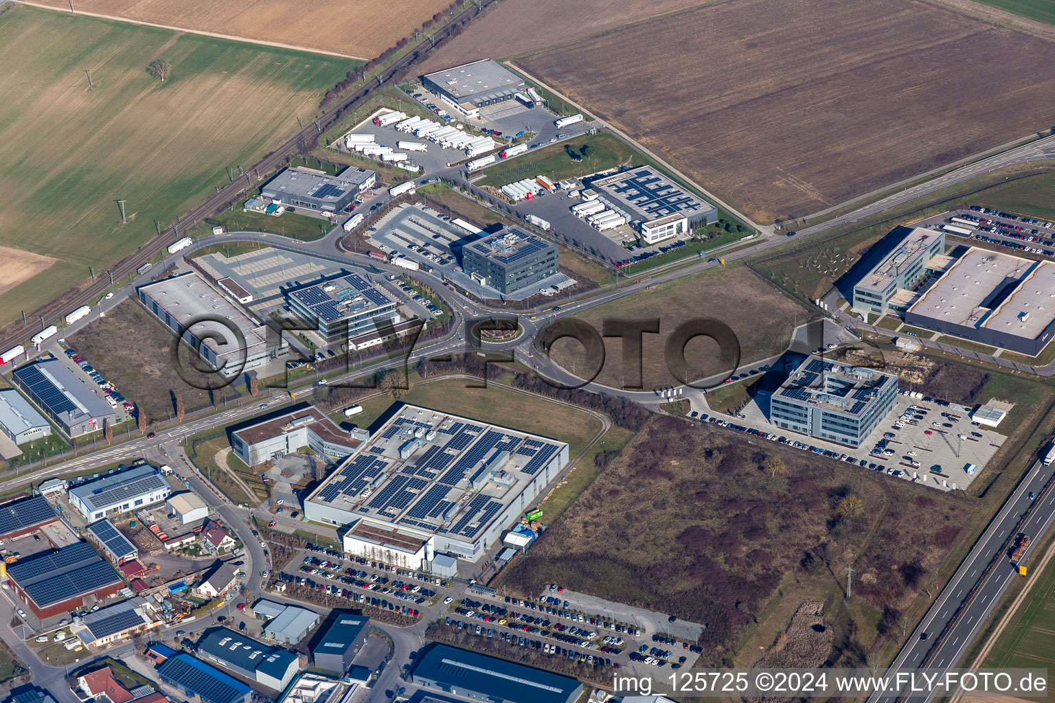 Industrial area north with ITK Engineering, DBK, MTS Group in Rülzheim in the state Rhineland-Palatinate, Germany