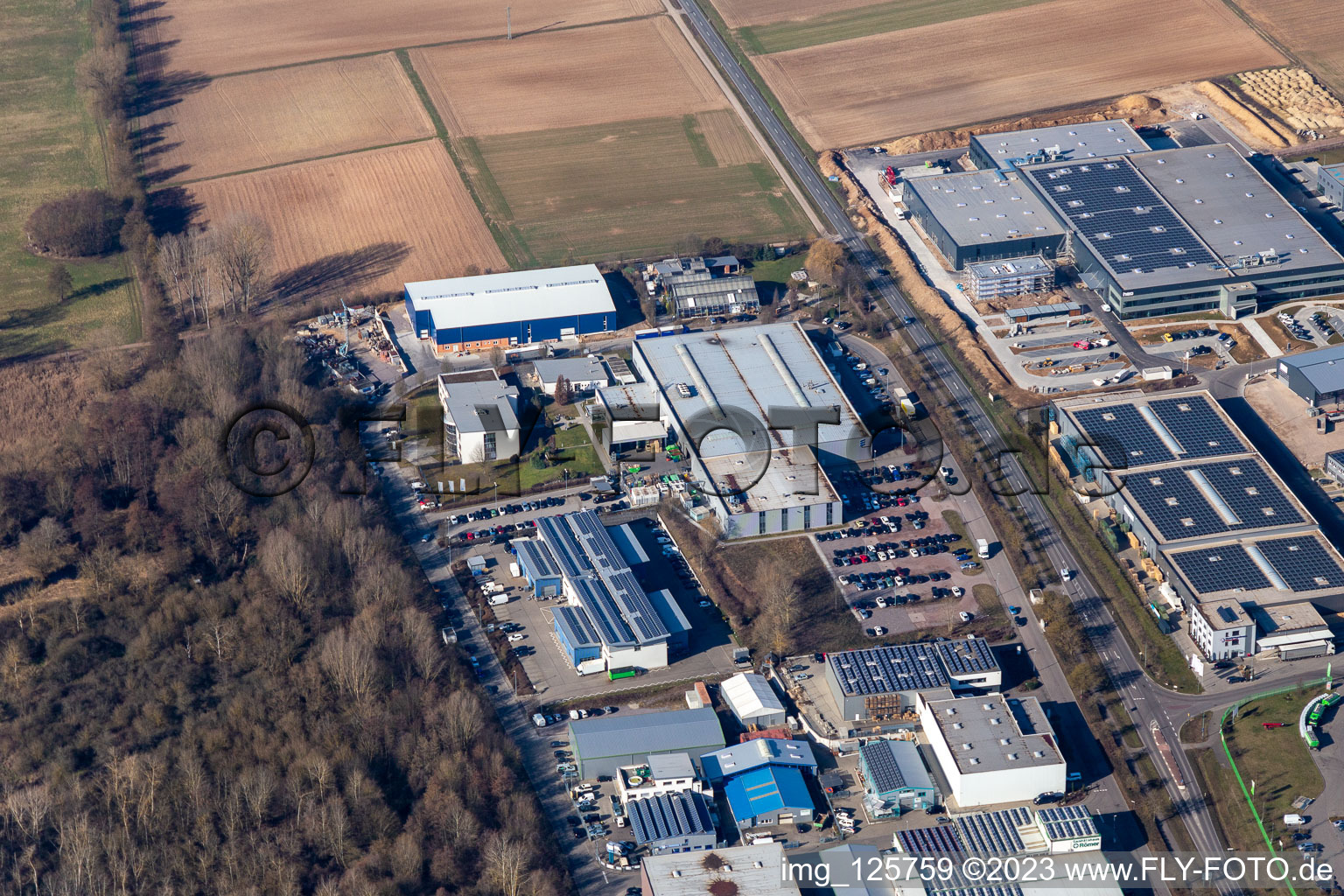 Eberspächer Catem GmbH. Trailer Klimm in the district Herxheim in Herxheim bei Landau in the state Rhineland-Palatinate, Germany