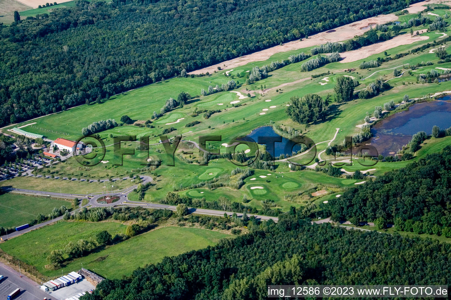 Oblique view of Golf Club Landgut Dreihof SÜW in Essingen in the state Rhineland-Palatinate, Germany