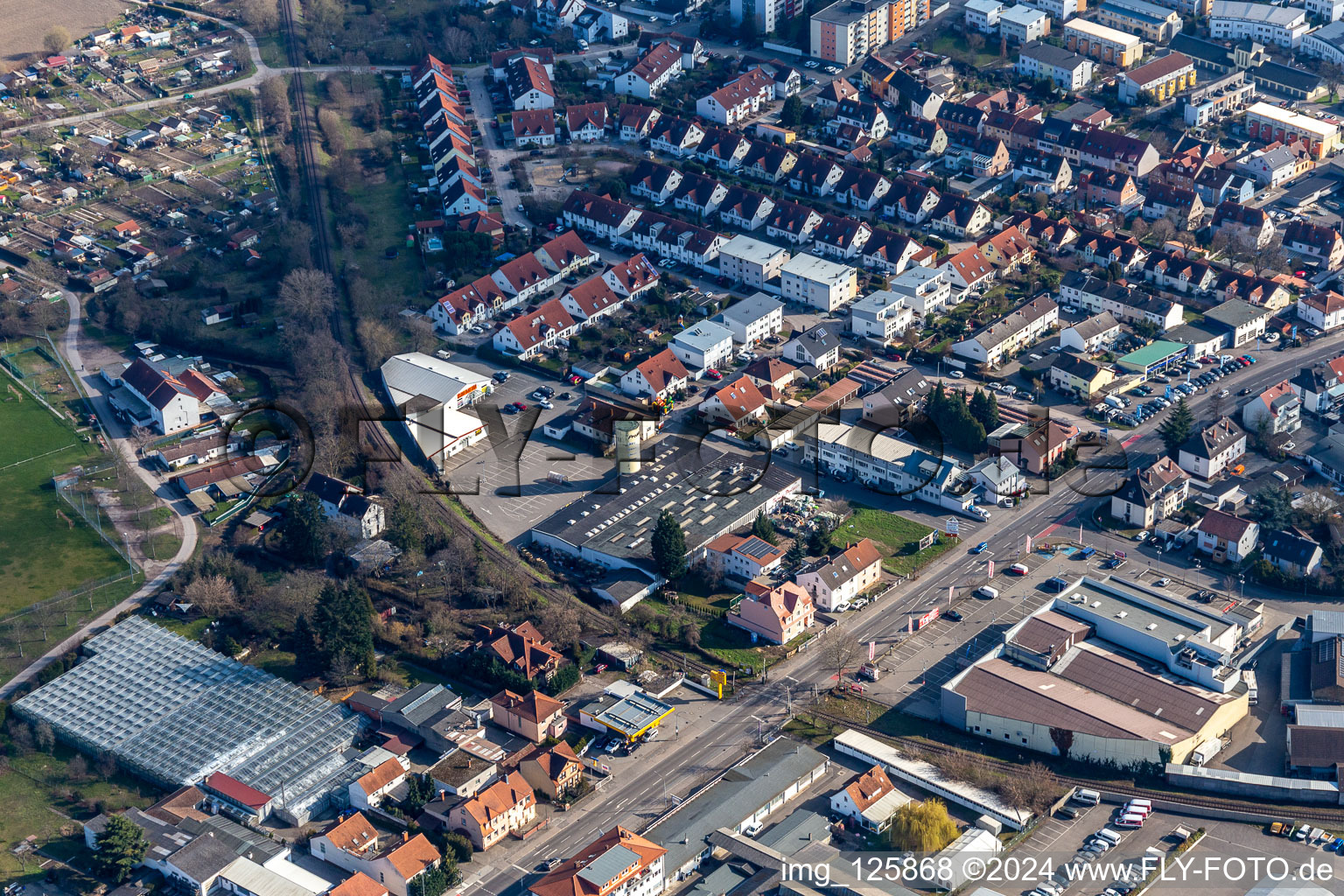 Former Promarkt site Am Rabensteinerweg in Speyer in the state Rhineland-Palatinate, Germany from above