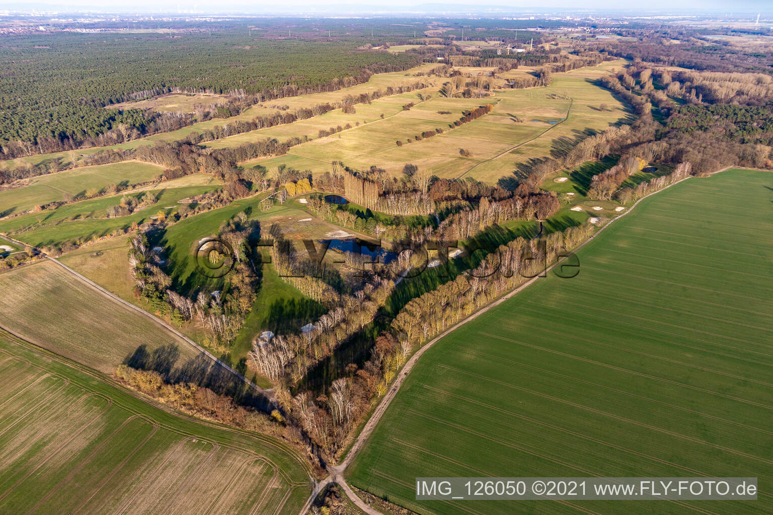 Aerial photograpy of Grounds of the Golf course at Golf-Club Palatinate in the district Geinsheim in Neustadt an der Weinstrasse in the state Rhineland-Palatinate