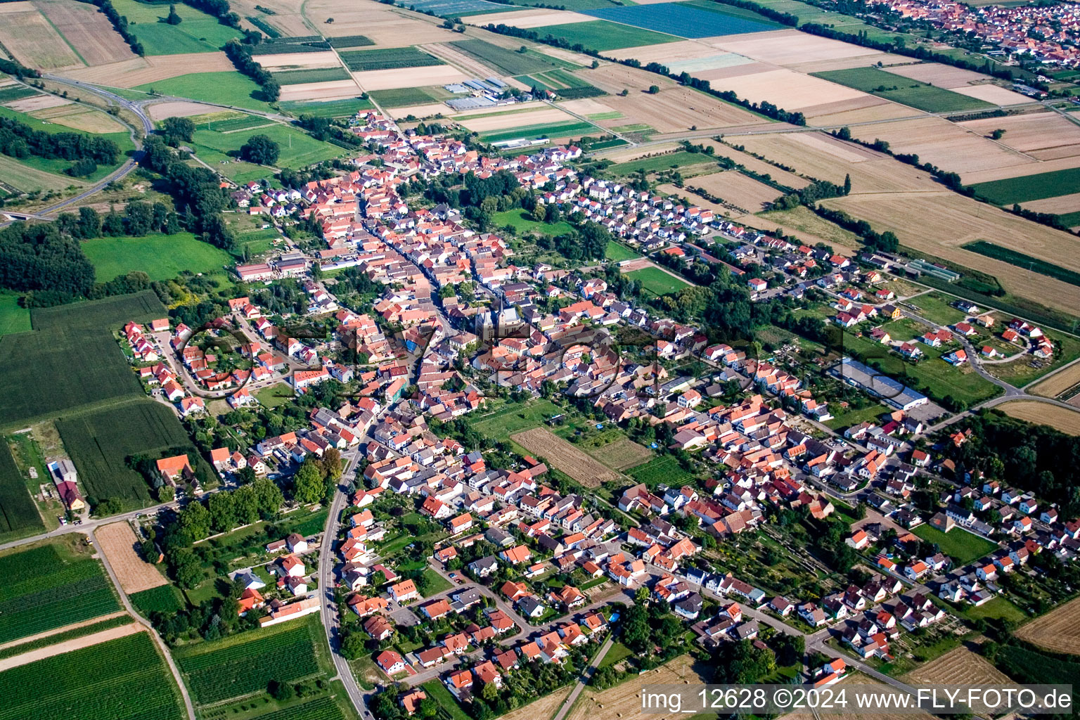 Gäustr in the district Geinsheim in Neustadt an der Weinstraße in the state Rhineland-Palatinate, Germany