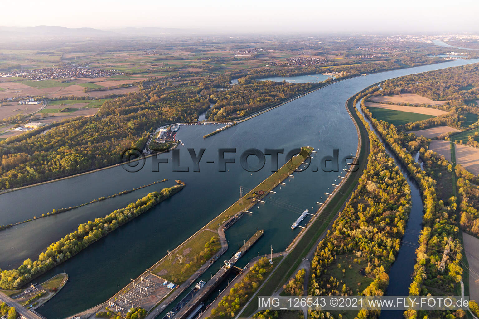 Centrale hydroelectric EDF de Gambsheim. Rhine lock Freistett in Gambsheim in the state Bas-Rhin, France