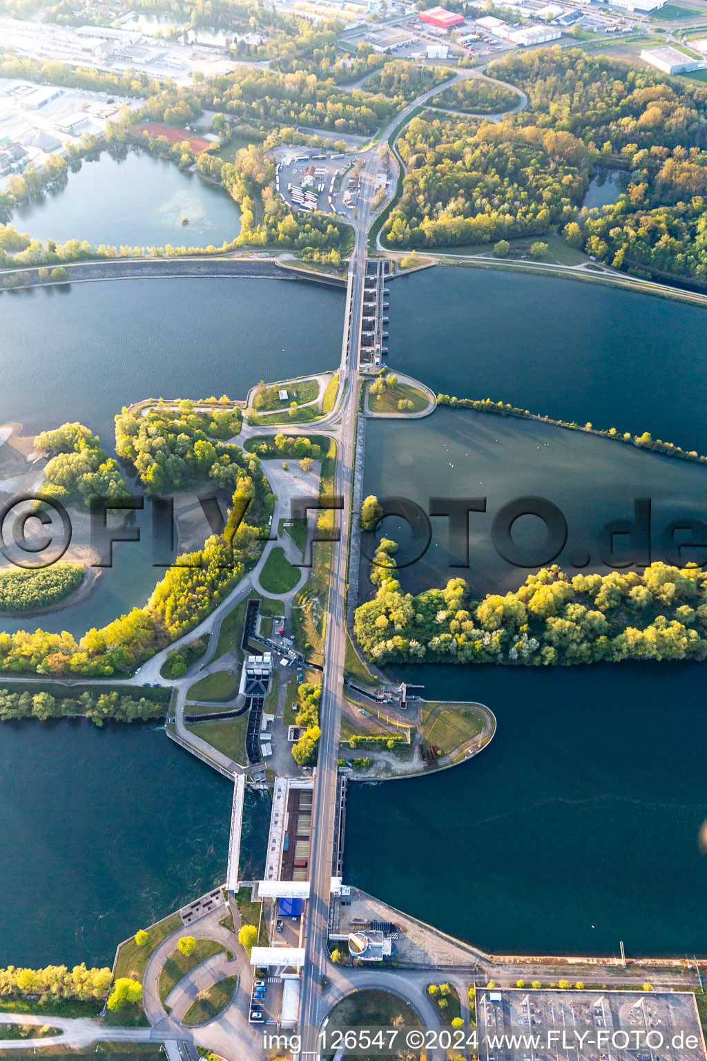 Aerial photograpy of Central hydroelectric power station EDF de Gambsheim. Rhine lock Freistett in the district Freistett in Rheinau in the state Baden-Wuerttemberg, Germany