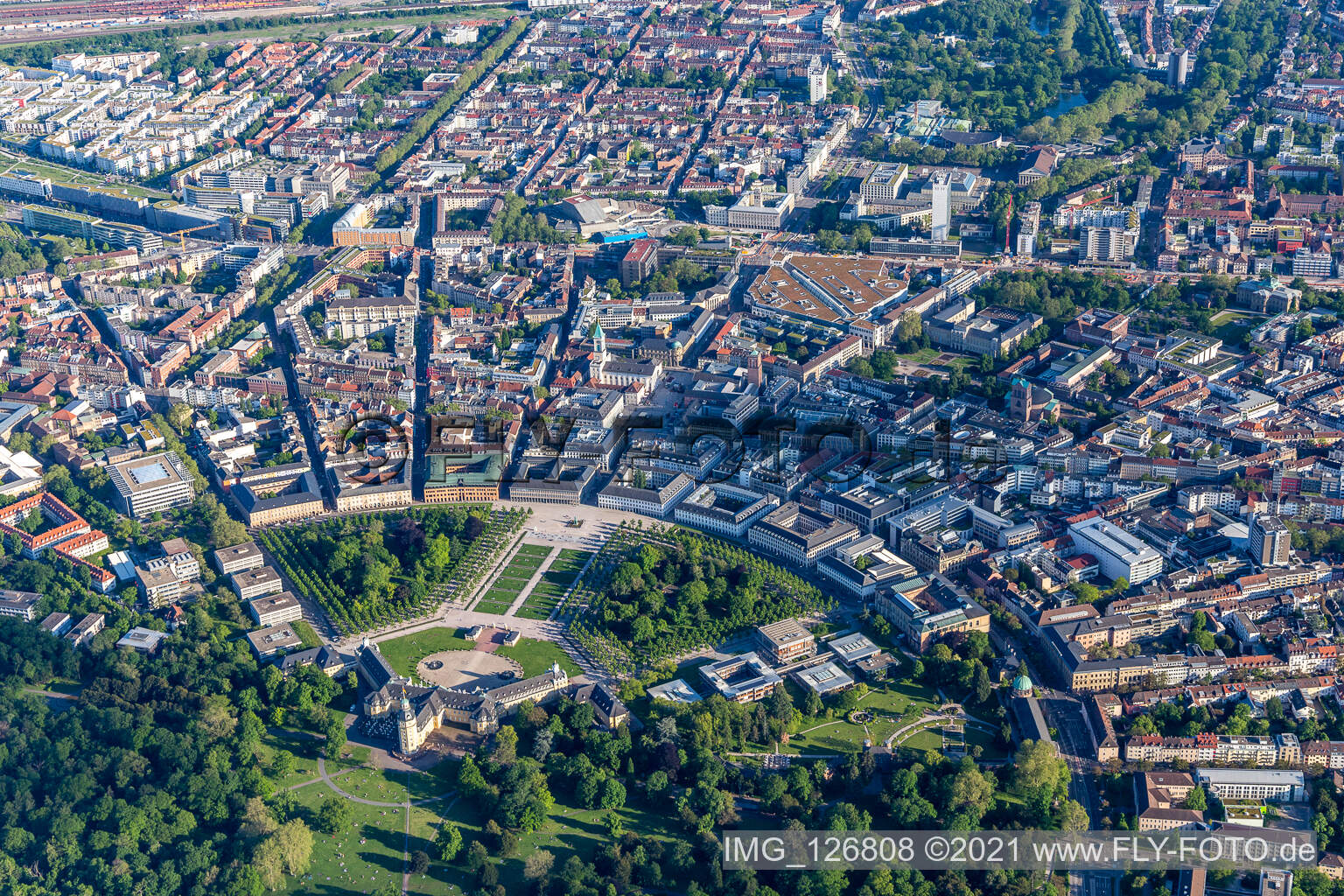 Aerial view of Fan-shaped city with Karlruhe Castle and circle in the district Innenstadt-West in Karlsruhe in the state Baden-Wuerttemberg, Germany