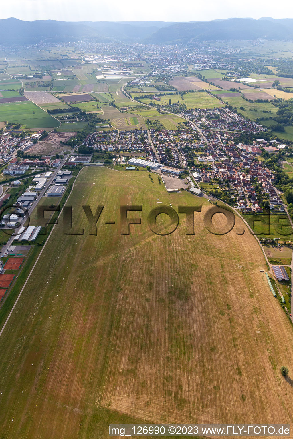 Gliding field on the airfield of of FSV Neustadt in Lachen-Speyerdorf in the state Rhineland-Palatinate, Germany