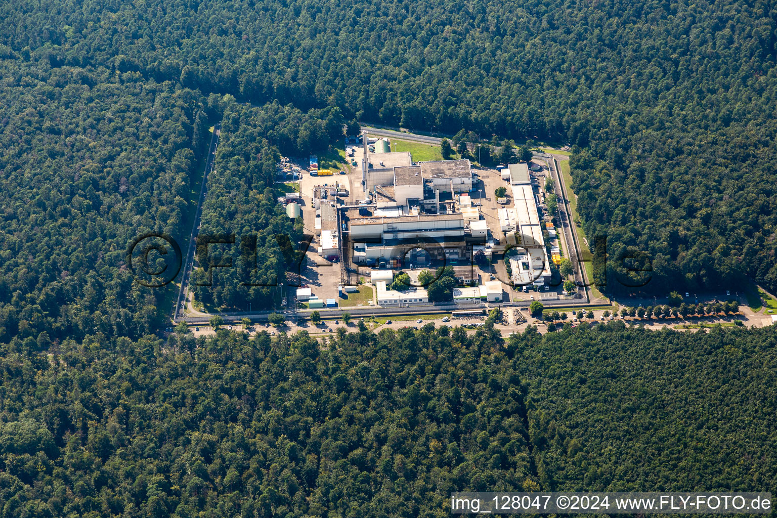 Technical facilities in the industrial area KIT-Campus Nord: WAK-Anlage (ehemalige Wiederaufarbeitungsanlage Karlsruhe) of Kerntechnische Entsorgung Karlsruhe GmbH in Linkenheim-Hochstetten in the state Baden-Wuerttemberg, Germany