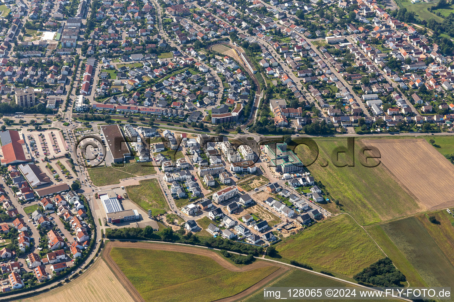 New development area Hochstetten Am Biegen in the district Hochstetten in Linkenheim-Hochstetten in the state Baden-Wuerttemberg, Germany