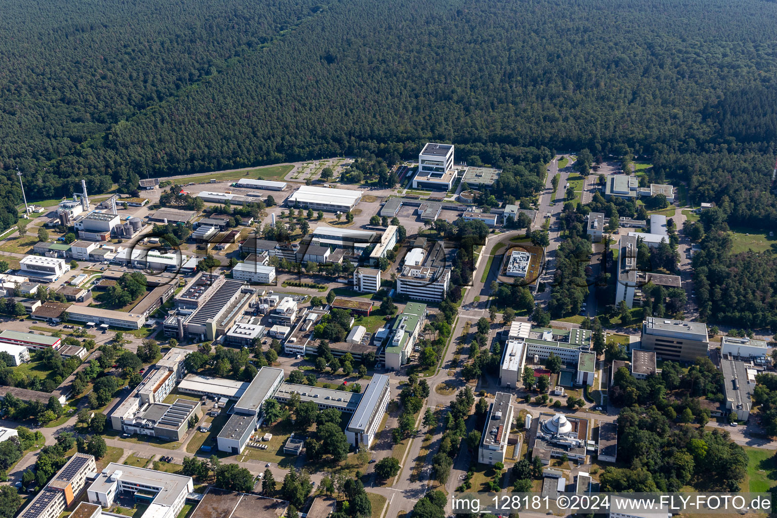 Research building and office complex of Karlsruhe Institute of Technologie Campus Nord with Institute of Meteorologie and Climate-research, IKET, ITEP, wbk Institute of Production-technique, Institut fuer Astroteilchenphysik (IAP) and IMT in Eggenstein-Leopoldshafen in the state Baden-Wurttemberg, Germany