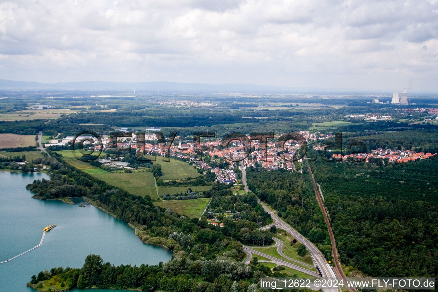 Village on the lake bank areas in the district Huttenheim in Philippsburg in the state Baden-Wurttemberg