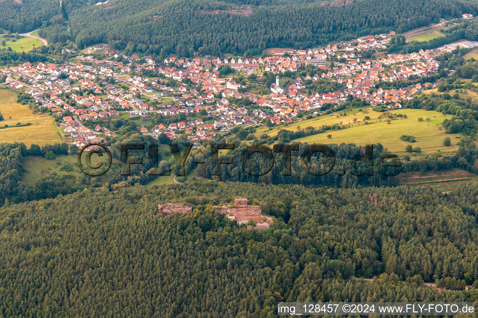 Drachenfels Castle in Busenberg in the state Rhineland-Palatinate, Germany