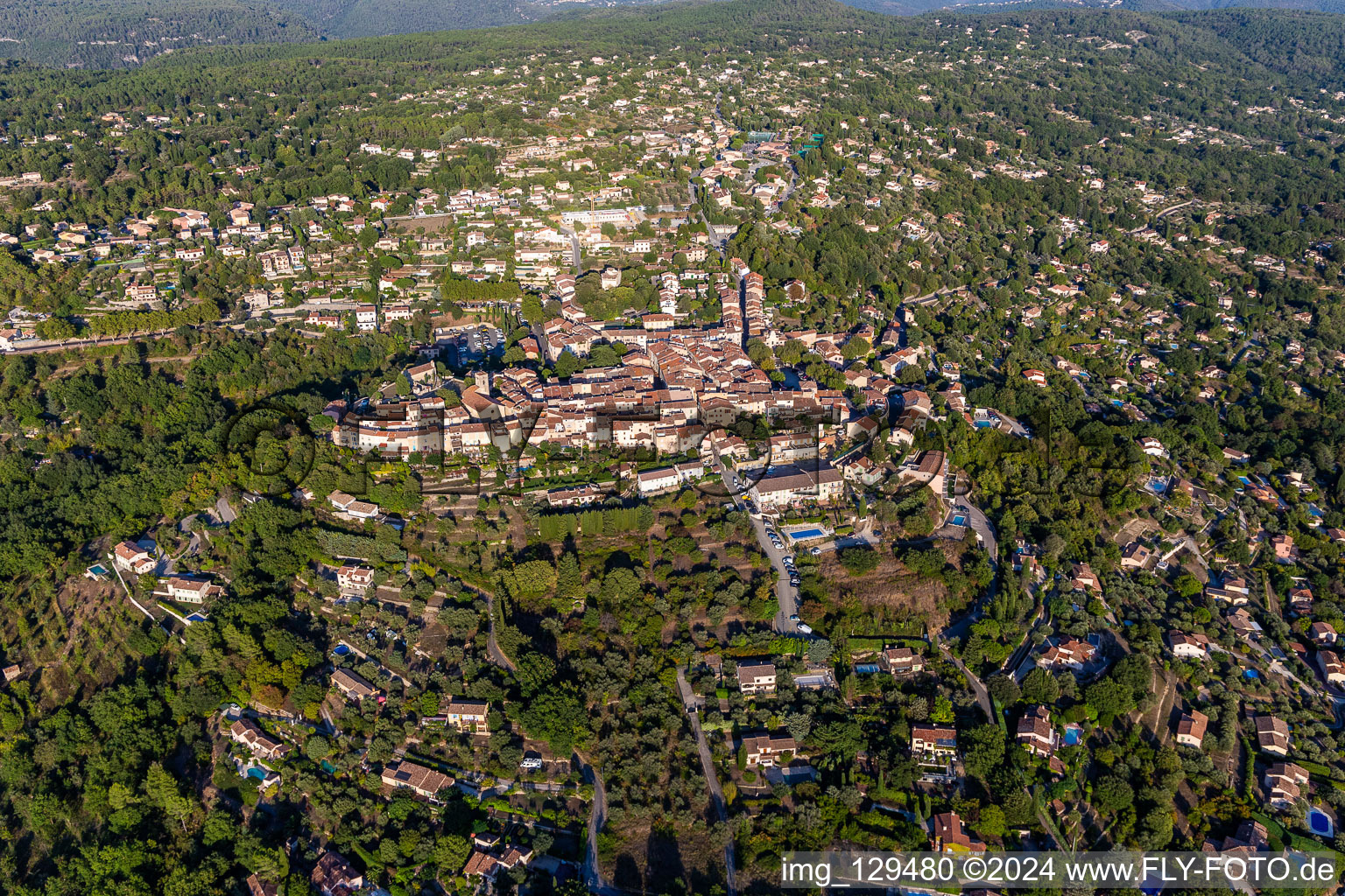 Oblique view of Montauroux in the state Var, France